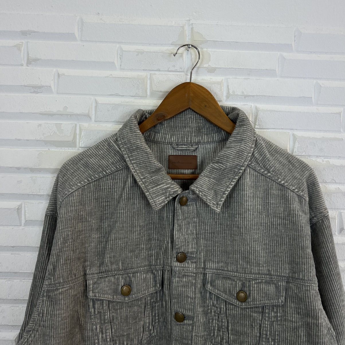 Japanese Brand VINTAGE CROPPED TRUCKER DENIM JACKET EARTH MUSIC & ECOLOGY Size US M / EU 48-50 / 2 - 3 Thumbnail