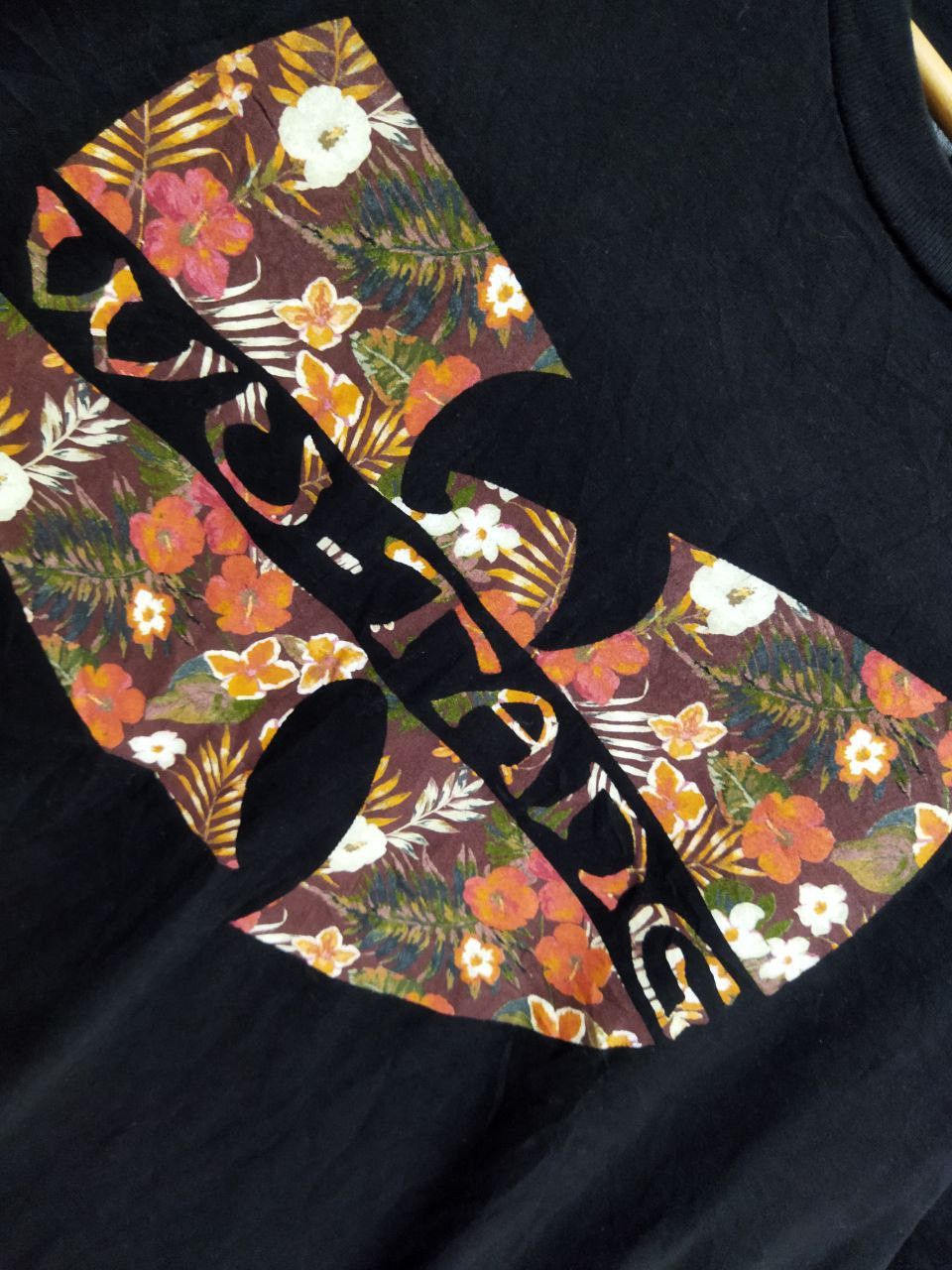 Rap Tees Wu-Tang Floral Tshirt Size US L / EU 52-54 / 3 - 3 Thumbnail