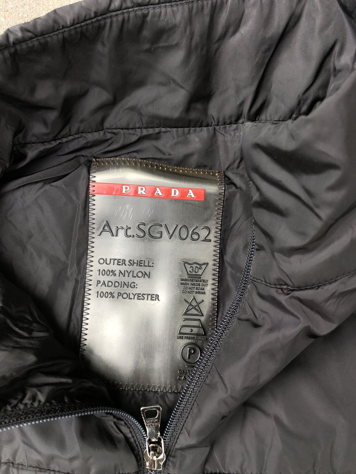 Prada 2 in 1 90s Prada Nylon Chest Pocket Jacket Size US L / EU 52-54 / 3 - 17 Thumbnail