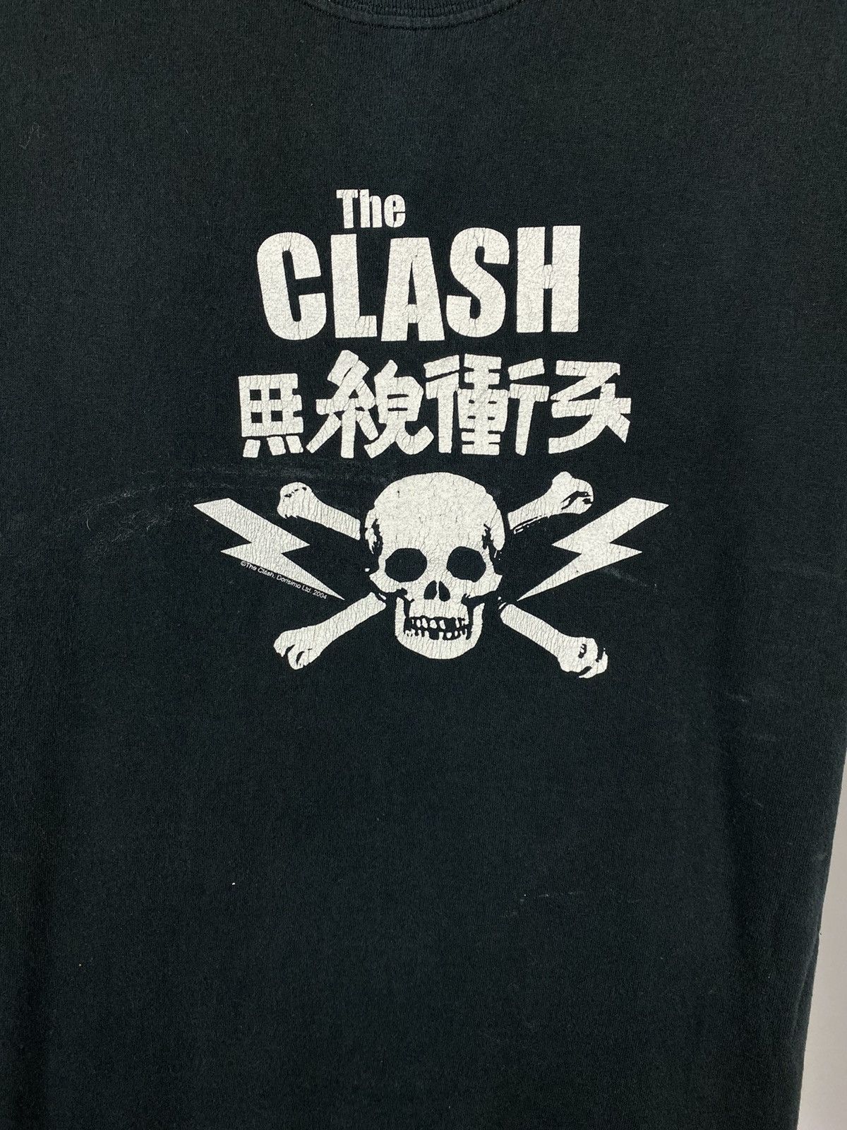 Band Tees The clash band tee big logo rock tee vintage T-shirts size L Size US L / EU 52-54 / 3 - 3 Thumbnail