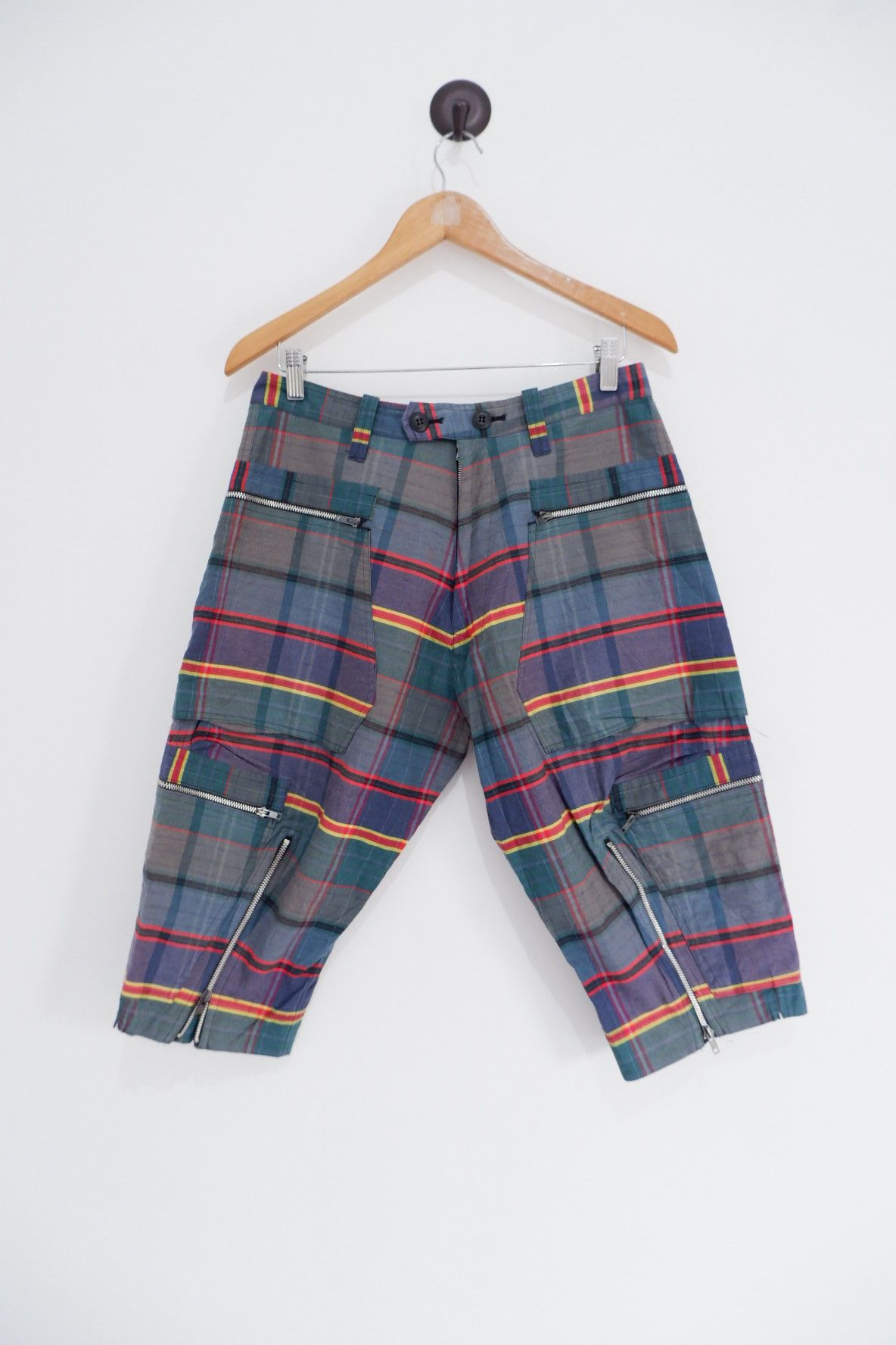 MILKBOY Multi Pocket Zipper Short