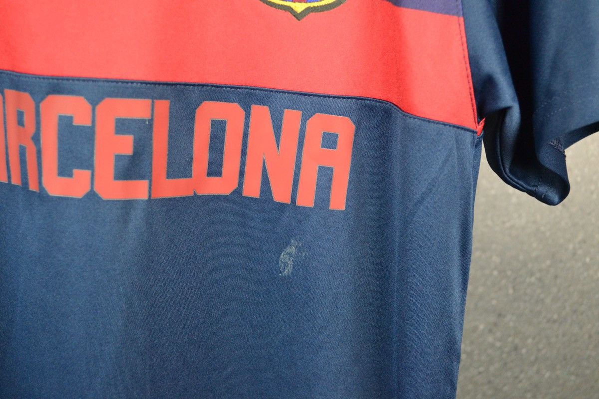 Other Barcelona Home Football Shirt Soccer Jersey Messi #10 Size US S / EU 44-46 / 1 - 4 Thumbnail