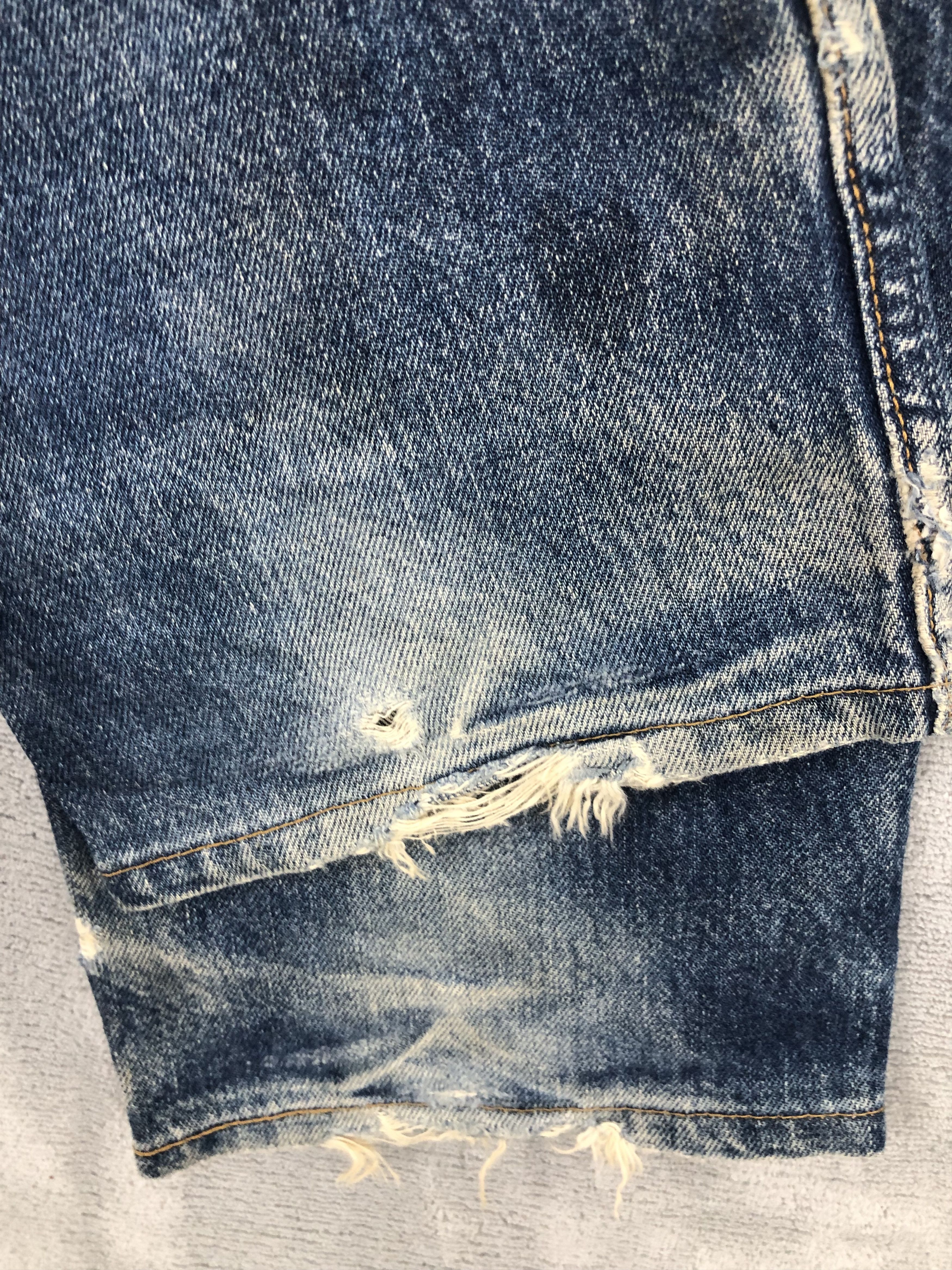 Vintage Levis 501 Distressed Denim Jeans