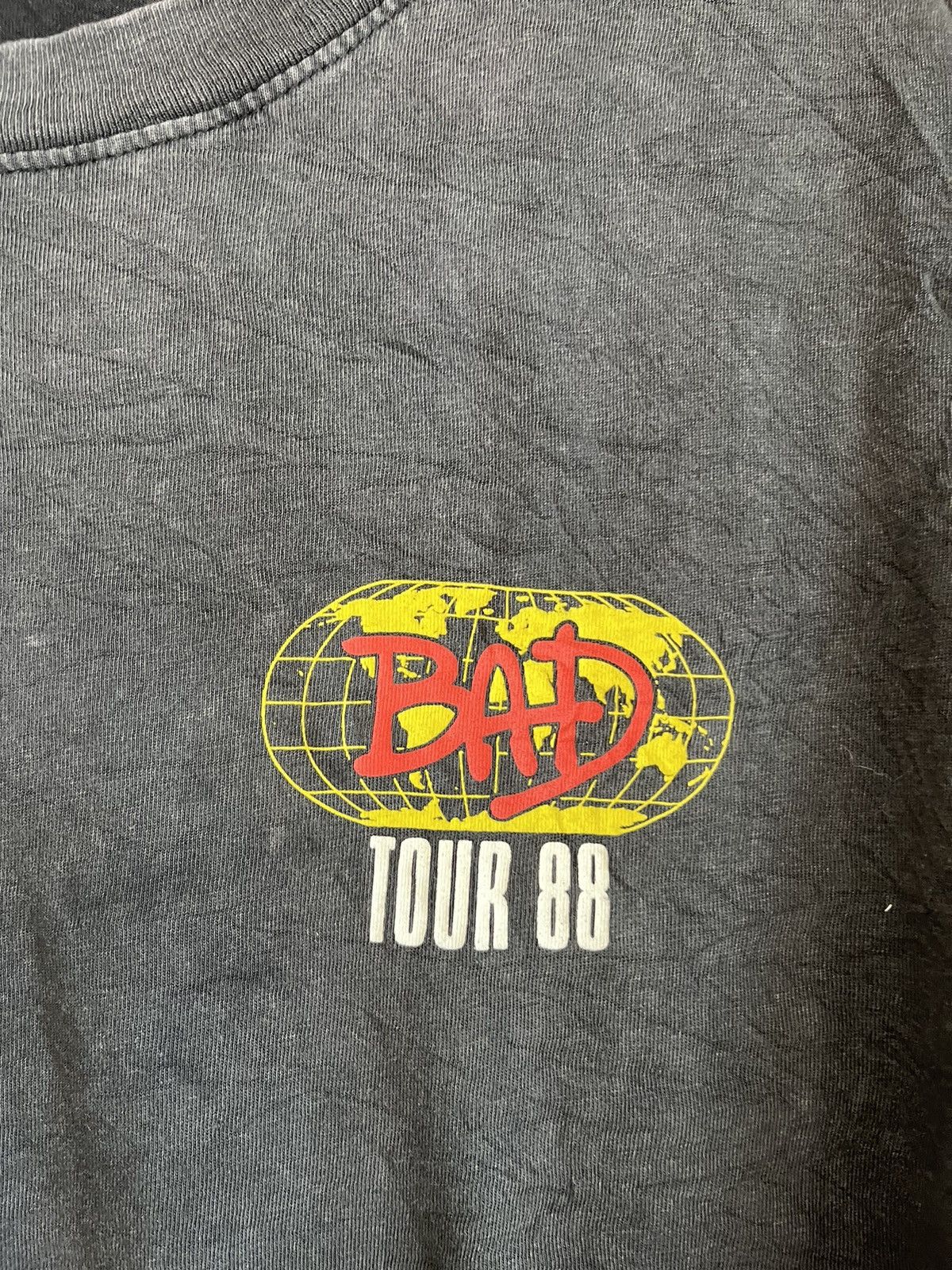 Vintage Bad tour ft69 Size US XL / EU 56 / 4 - 2 Thumbnail