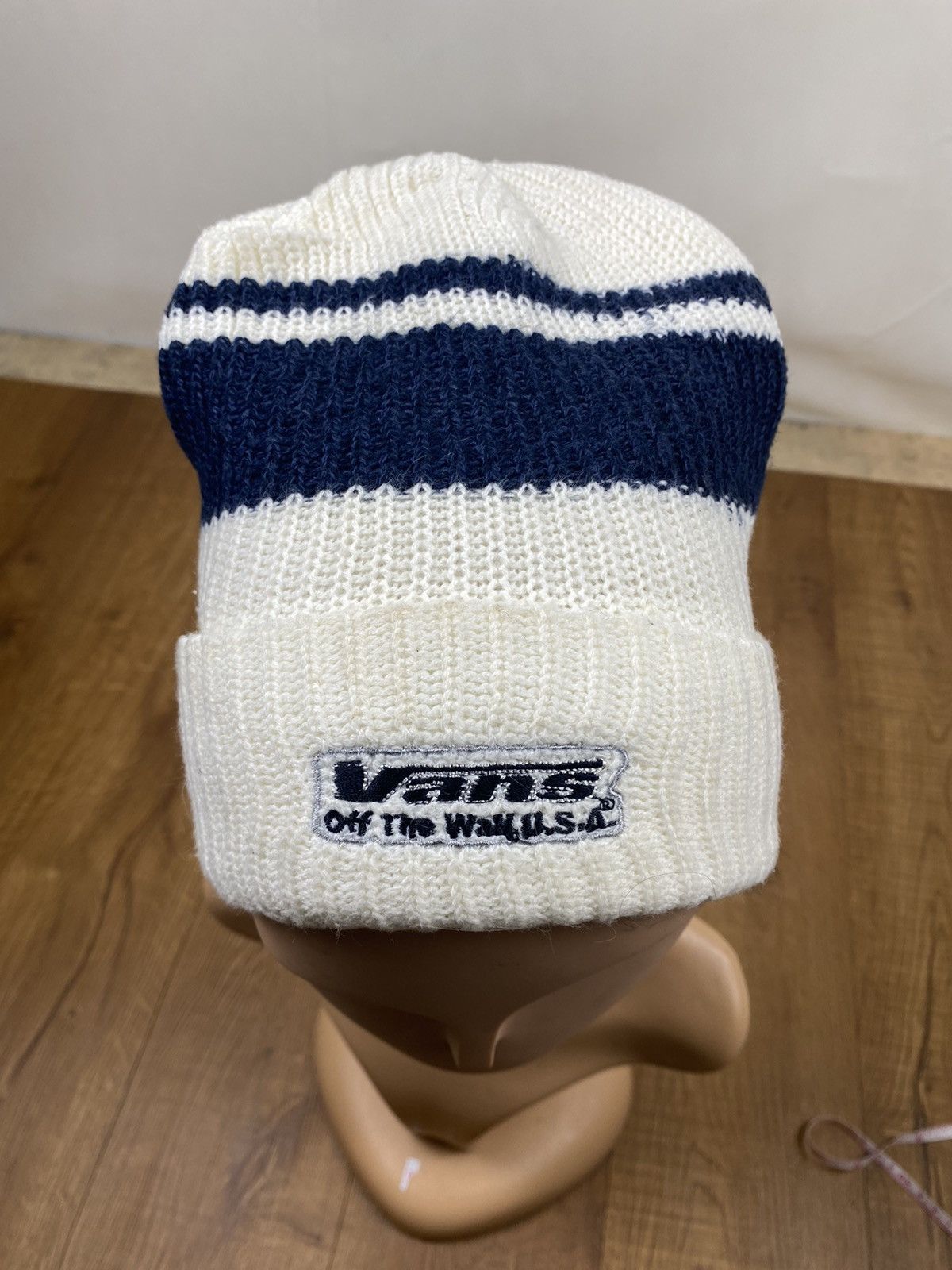 Vans Vintage Vans Off The Wall Beanie Hat Size ONE SIZE - 2 Thumbnail