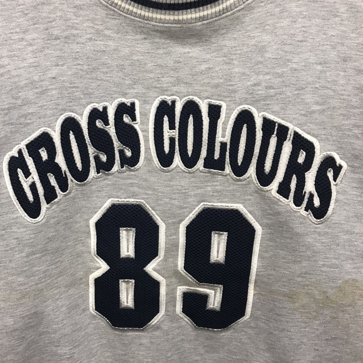 Cross Colours × Vintage Rare!! Vintage Cross Colours Embroidery Sweatshirt Size US M / EU 48-50 / 2 - 7 Thumbnail