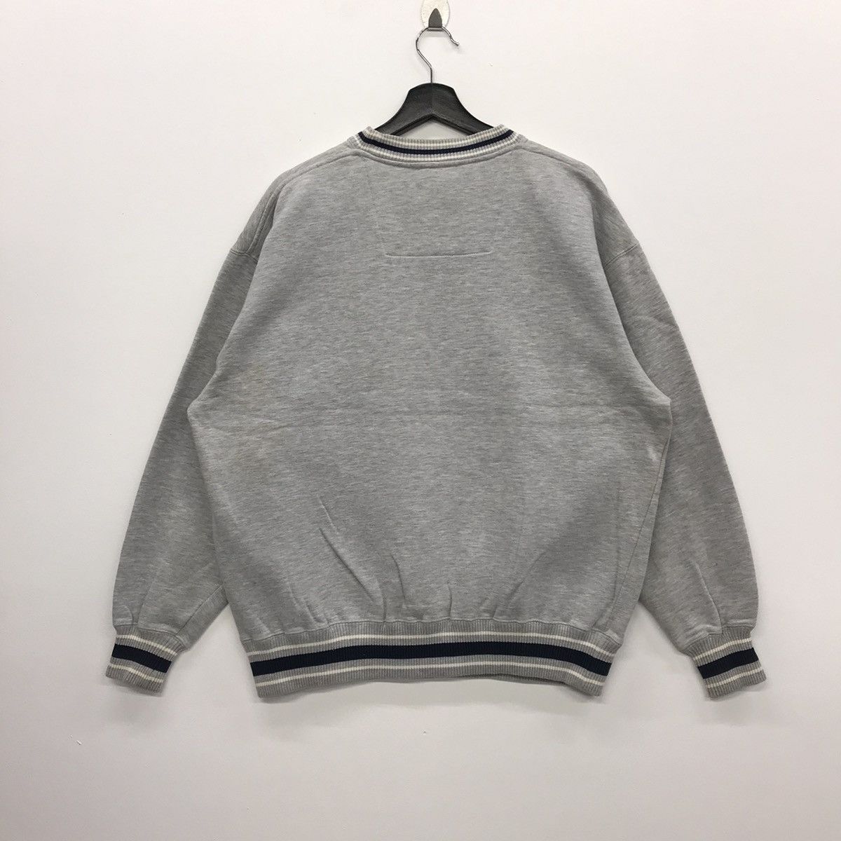 Cross Colours × Vintage Rare!! Vintage Cross Colours Embroidery Sweatshirt Size US M / EU 48-50 / 2 - 11 Thumbnail
