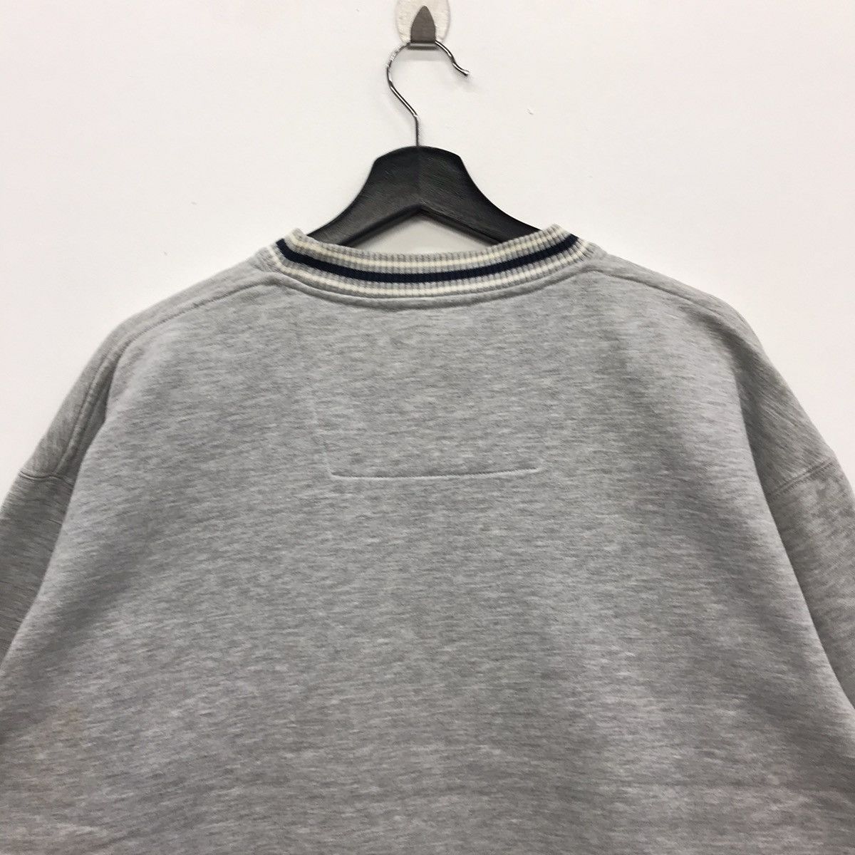 Cross Colours × Vintage Rare!! Vintage Cross Colours Embroidery Sweatshirt Size US M / EU 48-50 / 2 - 12 Thumbnail