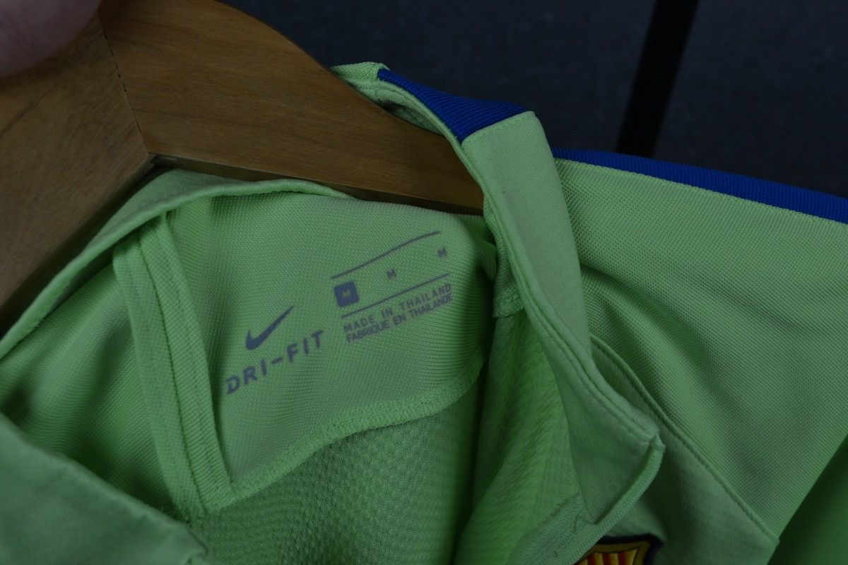 Nike Barcelona Training Sweatshirt 1/3 Zip Football Nike Soccer Size US M / EU 48-50 / 2 - 14 Thumbnail