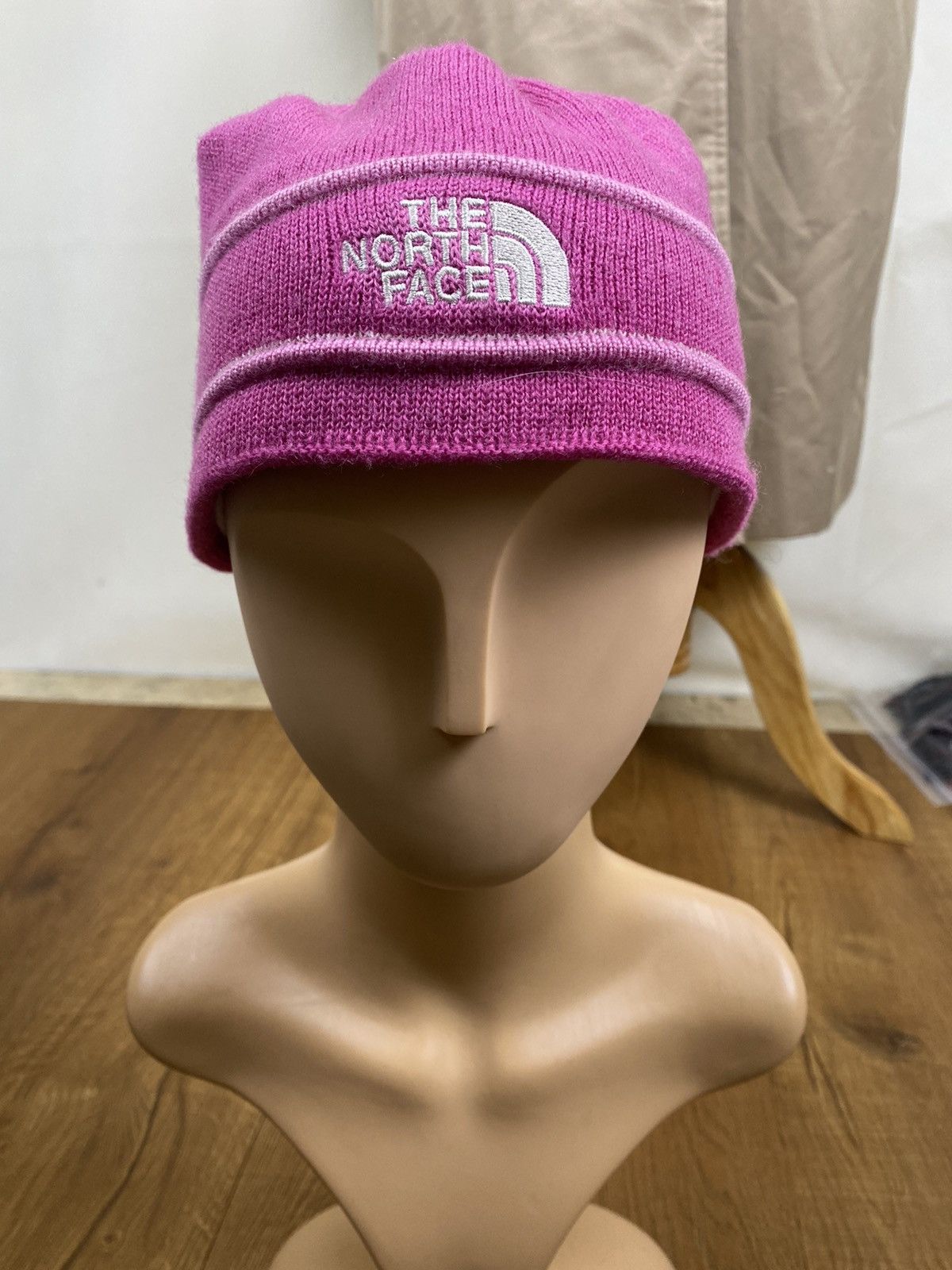 The North Face Vintage The North Face Winter Hat Size ONE SIZE - 1 Thumbnail