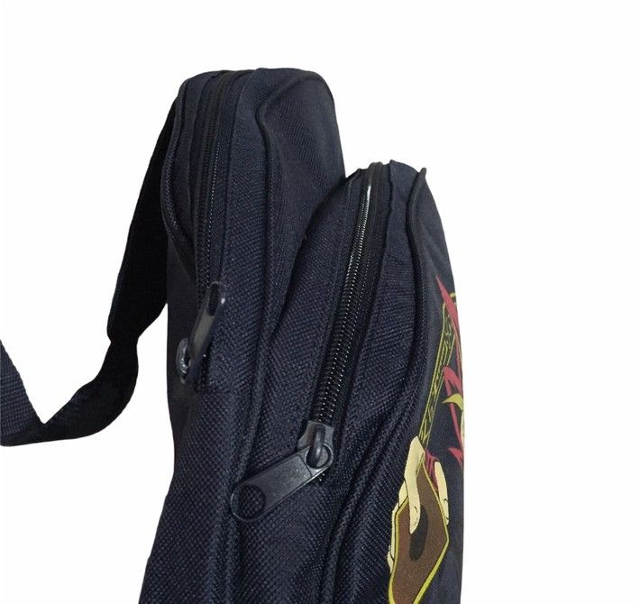 Cartoon Network VINTAGE 90s YUGIOH MANGA SERIES ANIME GAME CROSSBODY BAG Size ONE SIZE - 4 Thumbnail