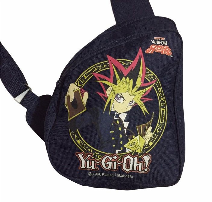 Cartoon Network VINTAGE 90s YUGIOH MANGA SERIES ANIME GAME CROSSBODY BAG Size ONE SIZE - 2 Thumbnail