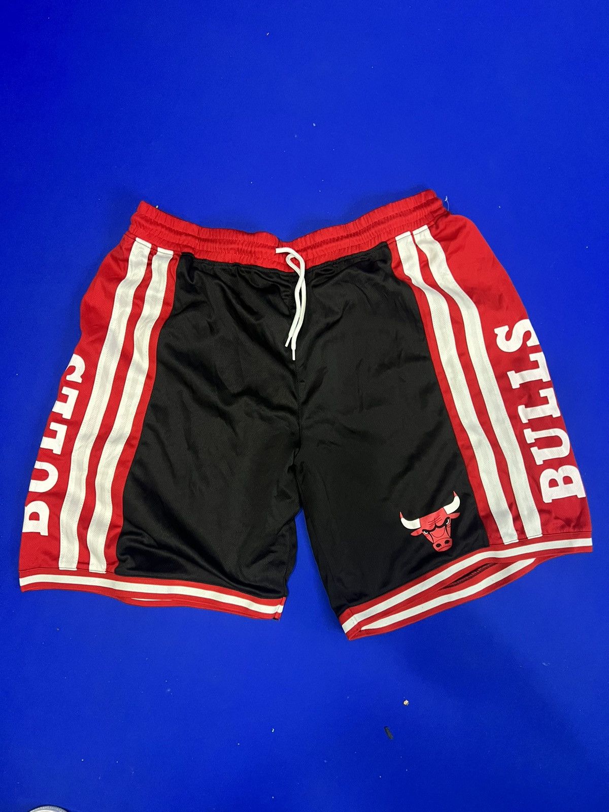 retro bulls shorts