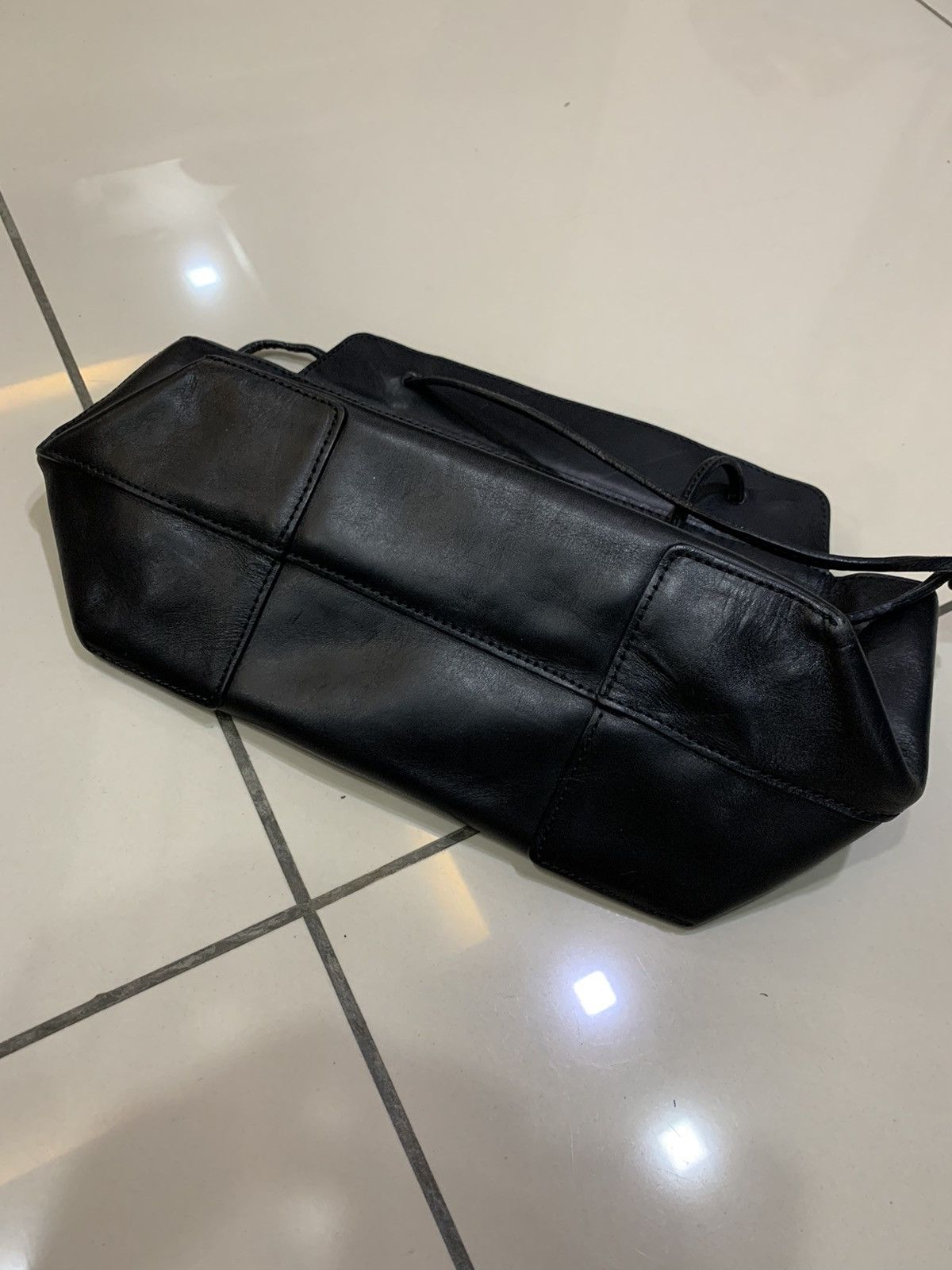 Japanese Brand TIDI DAY AND AUGUST FULL LEATHER BAG Size ONE SIZE - 5 Thumbnail