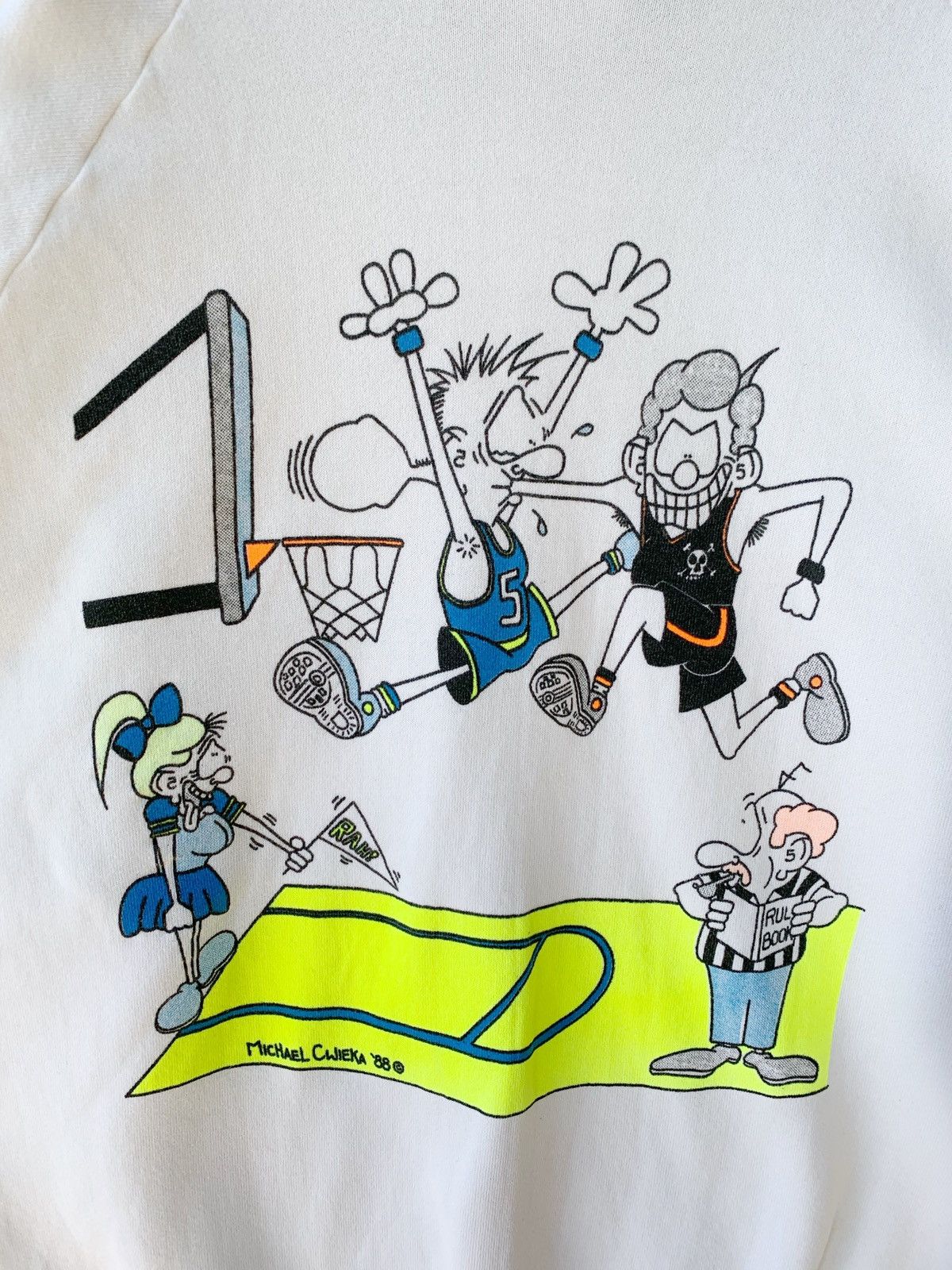 Fruit Of The Loom RARE⚡️1988 Fruit Of The Loom Sports Toon Sweatshirt Size US XL / EU 56 / 4 - 4 Thumbnail
