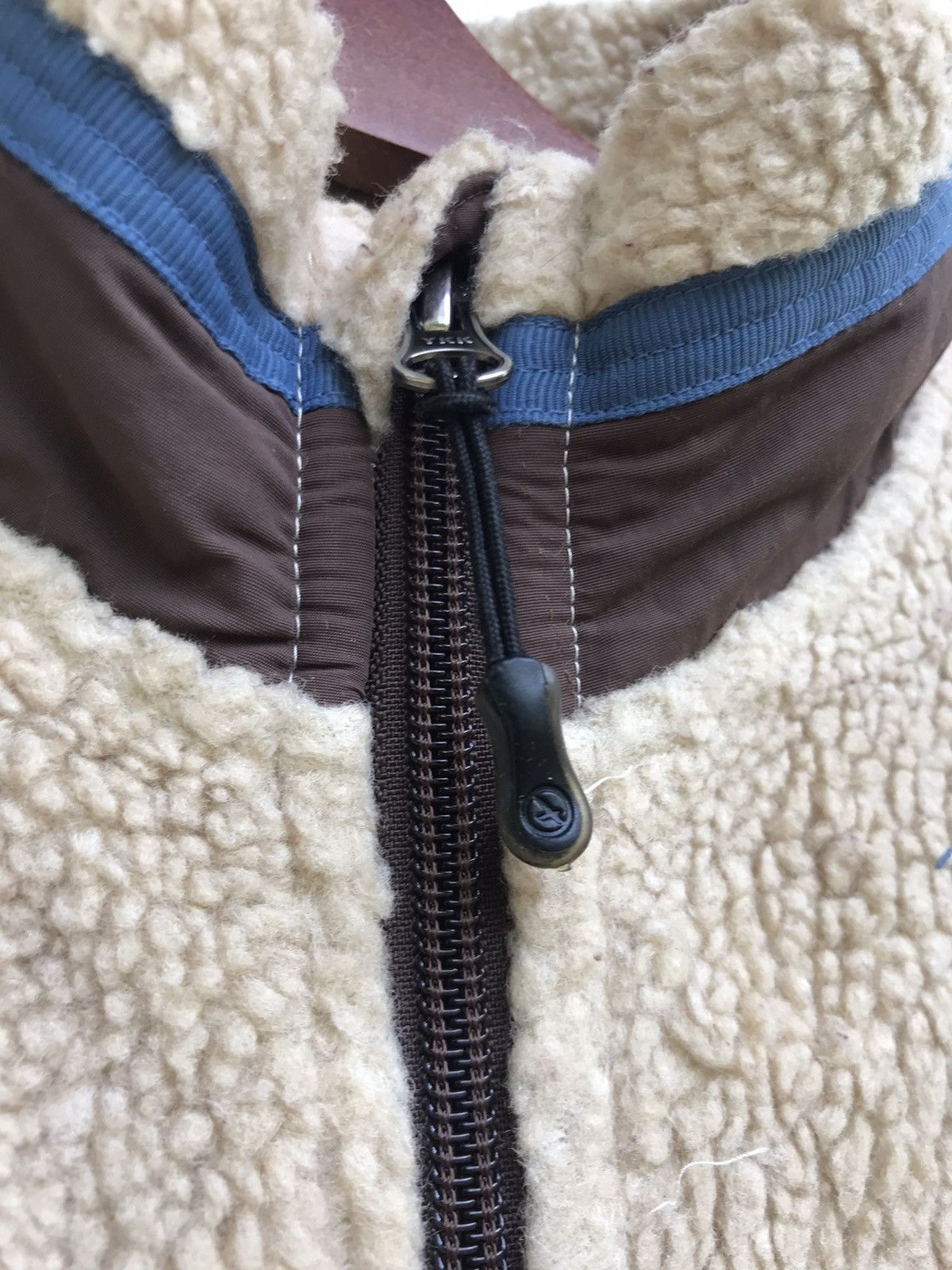Aigle Vintage Aigle Sherpa Fleece Jacket Size US S / EU 44-46 / 1 - 8 Thumbnail