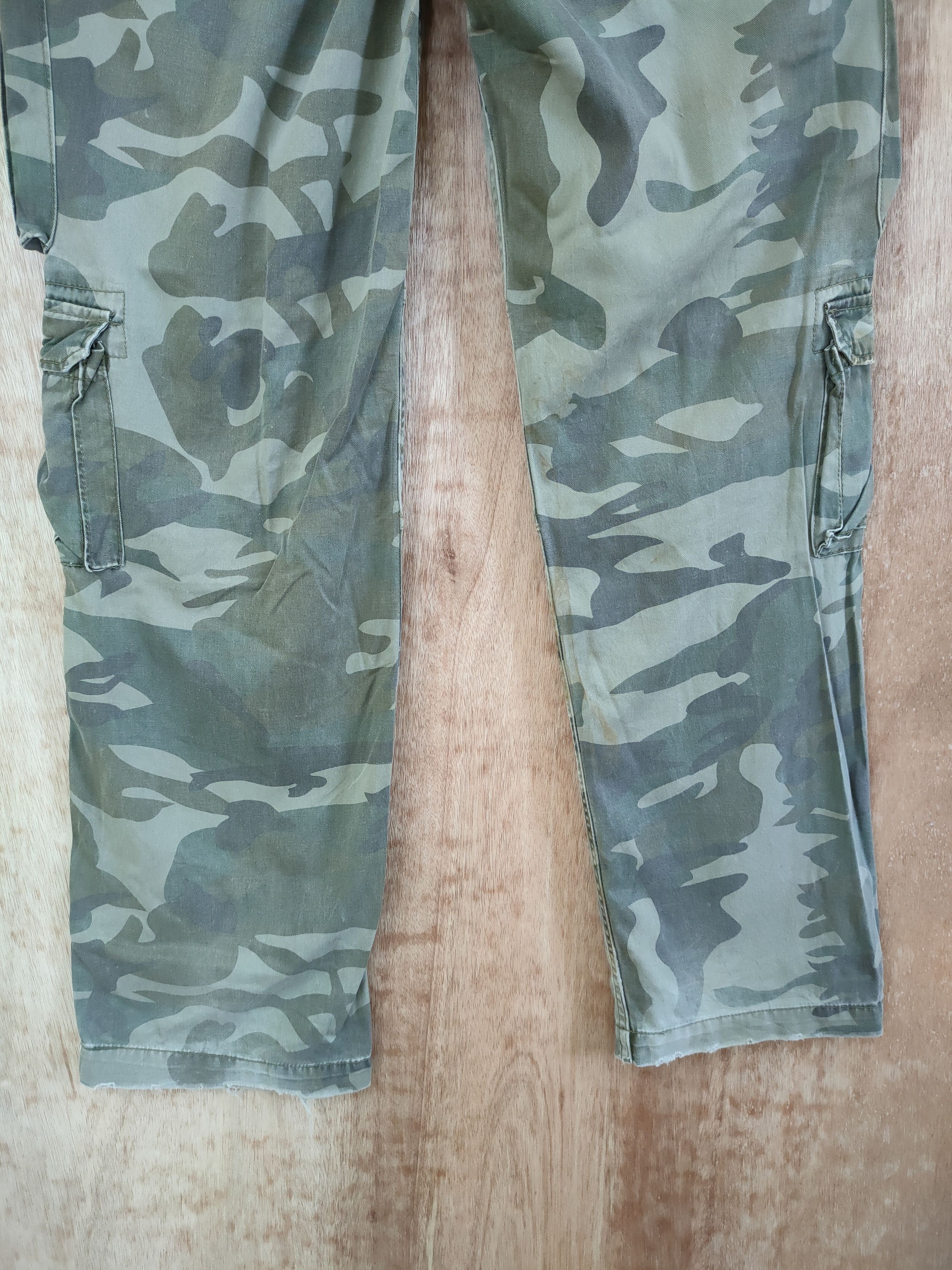 Japanese Brand DL Real Crush Clothing multipocket camo cargo pants #46-250T Size US 32 / EU 48 - 8 Thumbnail