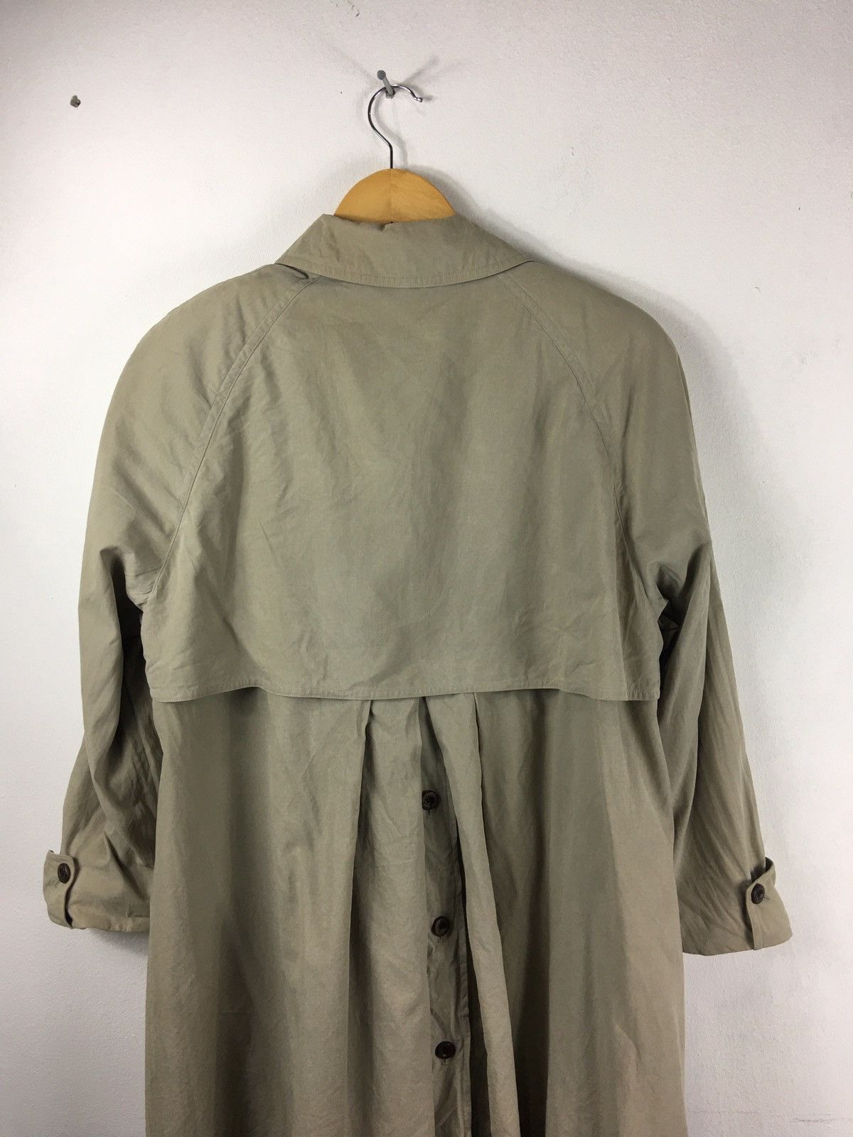 Burberry × Vintage Vintage Burberrys Trench Coat nova check inside jacket Size US L / EU 52-54 / 3 - 7 Thumbnail
