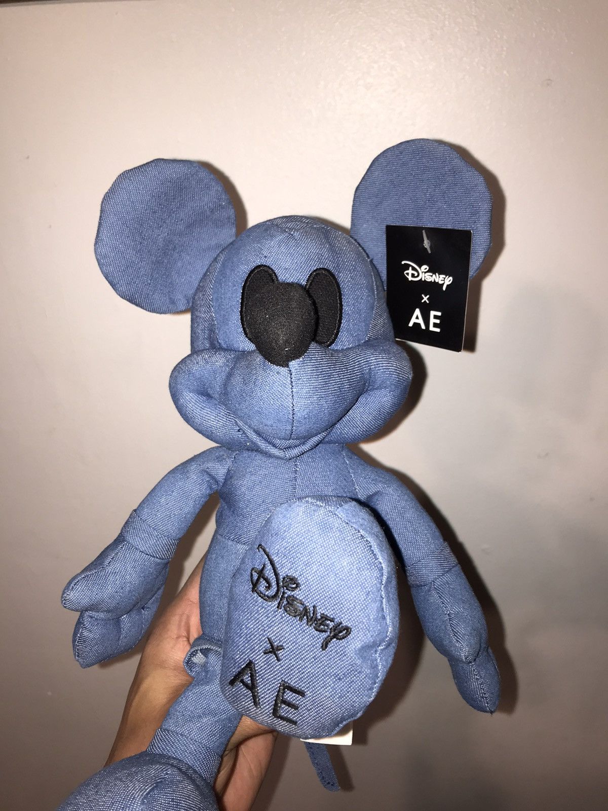 American Eagle Outfitters × Disney × Mickey Mouse Mickey mouse limited edition Size ONE SIZE - 2 Thumbnail
