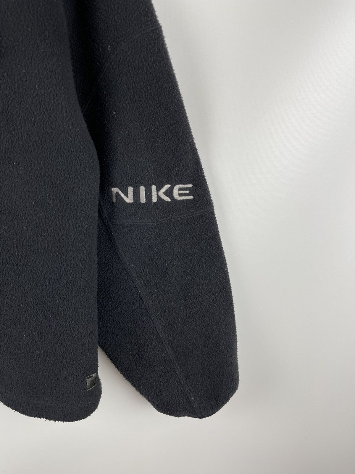 Nike Nike Vintage y2k logo Nike fleece black 1/4 zip jacket Size US M / EU 48-50 / 2 - 5 Thumbnail