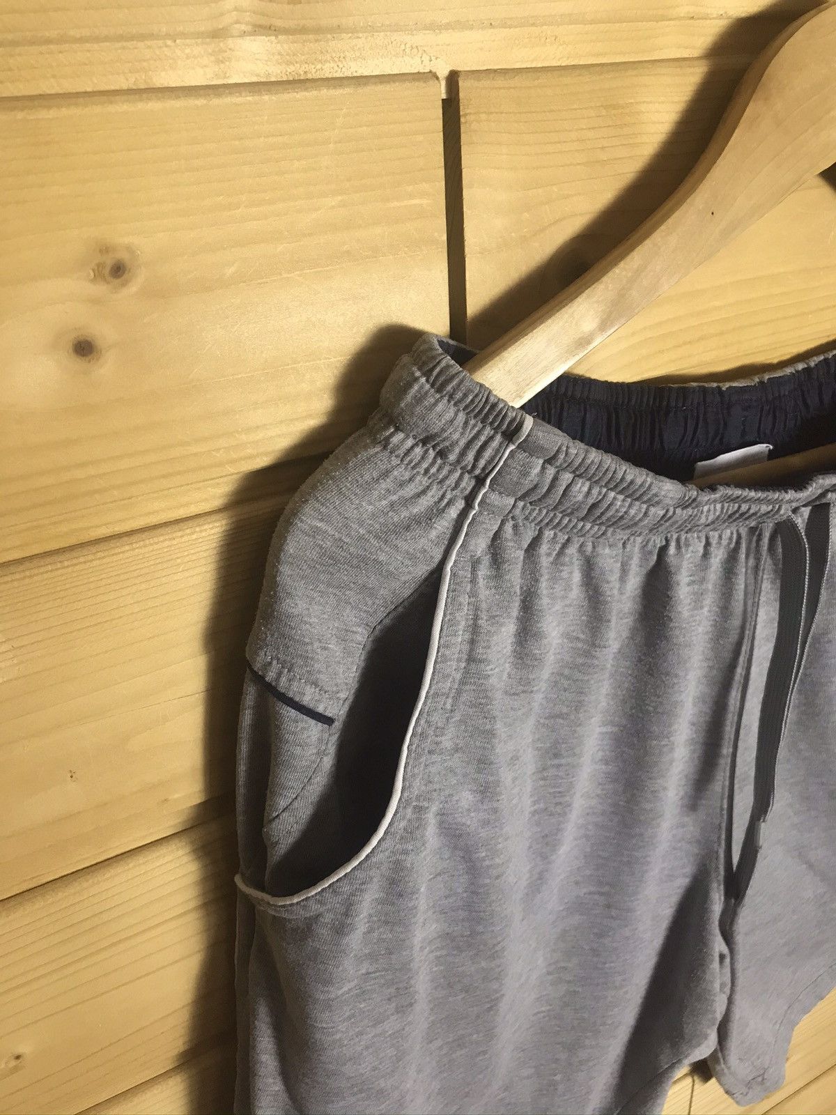 Champion Vintage Champion shorts Size US 32 / EU 48 - 4 Thumbnail