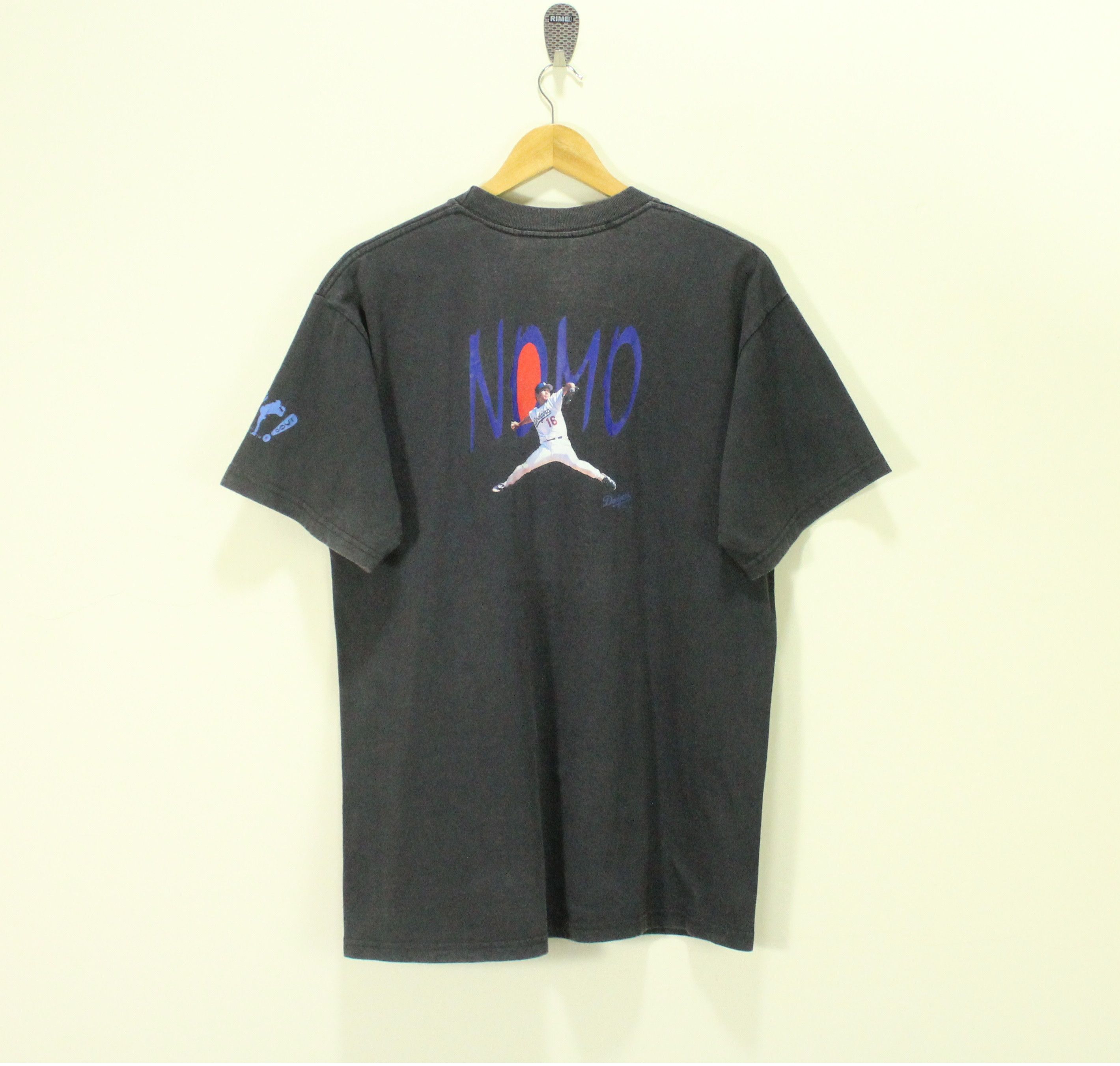 MLB Vintage 90s DODGERS NOMO T Shirt 1997 Faded Black Size US L / EU 52-54 / 3 - 2 Thumbnail