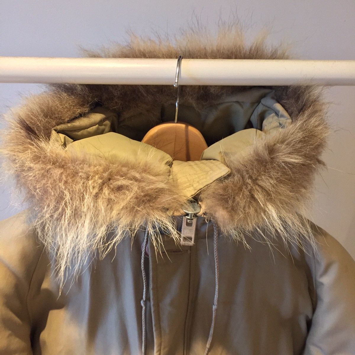 Vintage Vintage 70s military fur hooded parka bomber *no size tag* Size US L / EU 52-54 / 3 - 7 Thumbnail