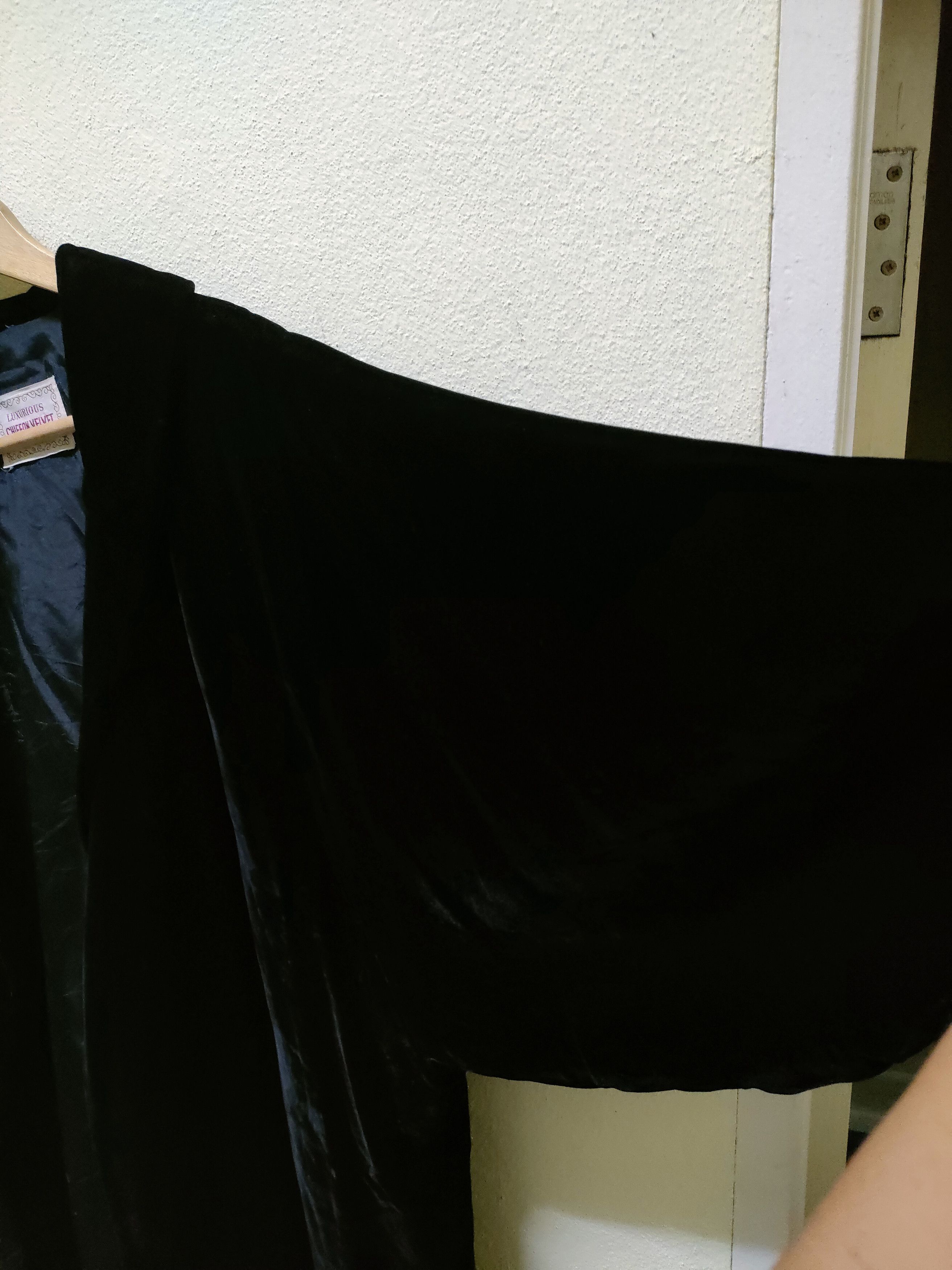 Velvet × Vintage Luxurious Chiffon Velvet Size US L / EU 52-54 / 3 - 4 Thumbnail