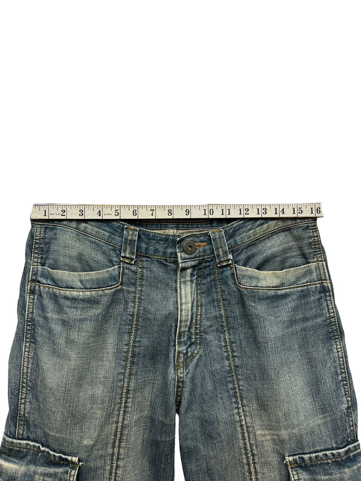 Japanese Brand × Vintage Exclusive Top Weight Cotton Denim Bondage Cargo Thrashed Leg Size US 32 / EU 48 - 21 Thumbnail