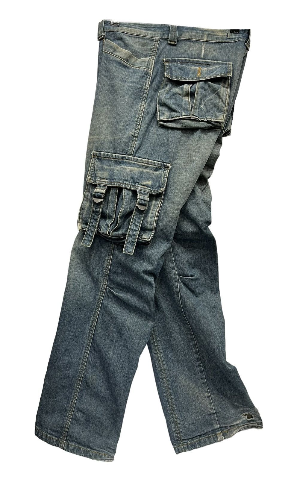 Japanese Brand × Vintage Exclusive Top Weight Cotton Denim Bondage Cargo Thrashed Leg Size US 32 / EU 48 - 16 Thumbnail