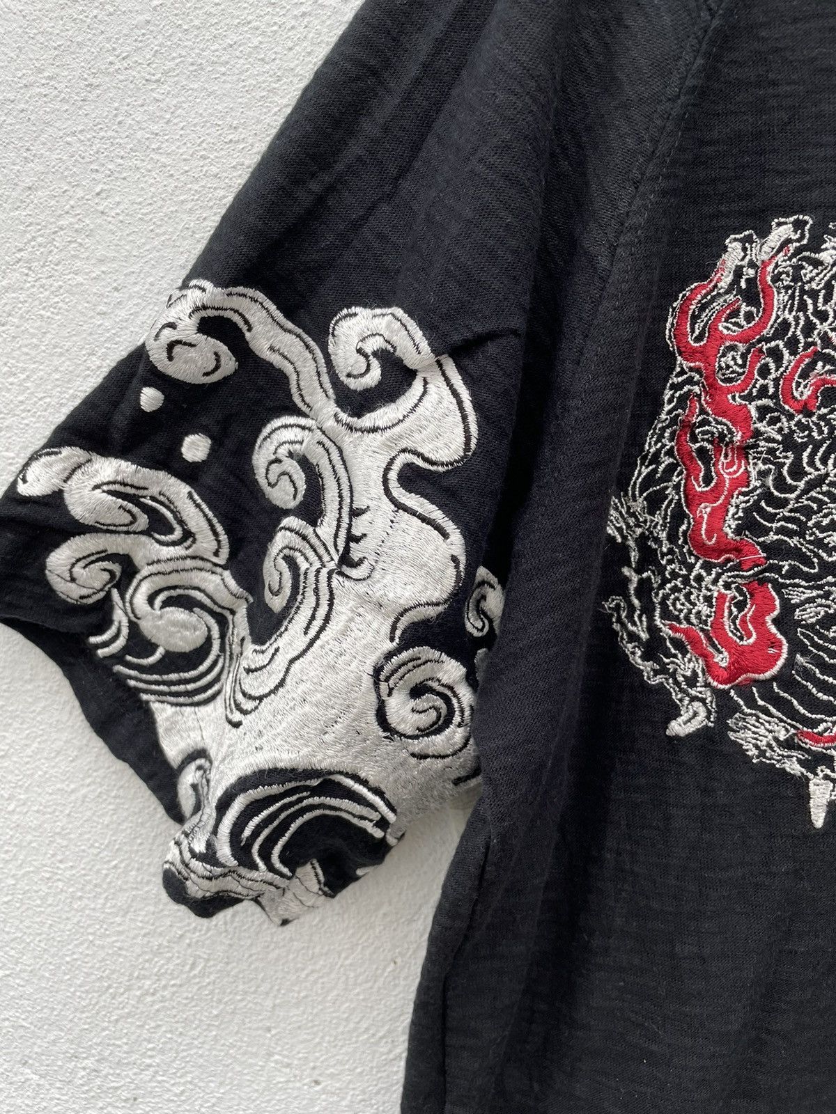 Other Japanese Classic Script Dragon Embroidered T Shirt Size US XL / EU 56 / 4 - 4 Thumbnail
