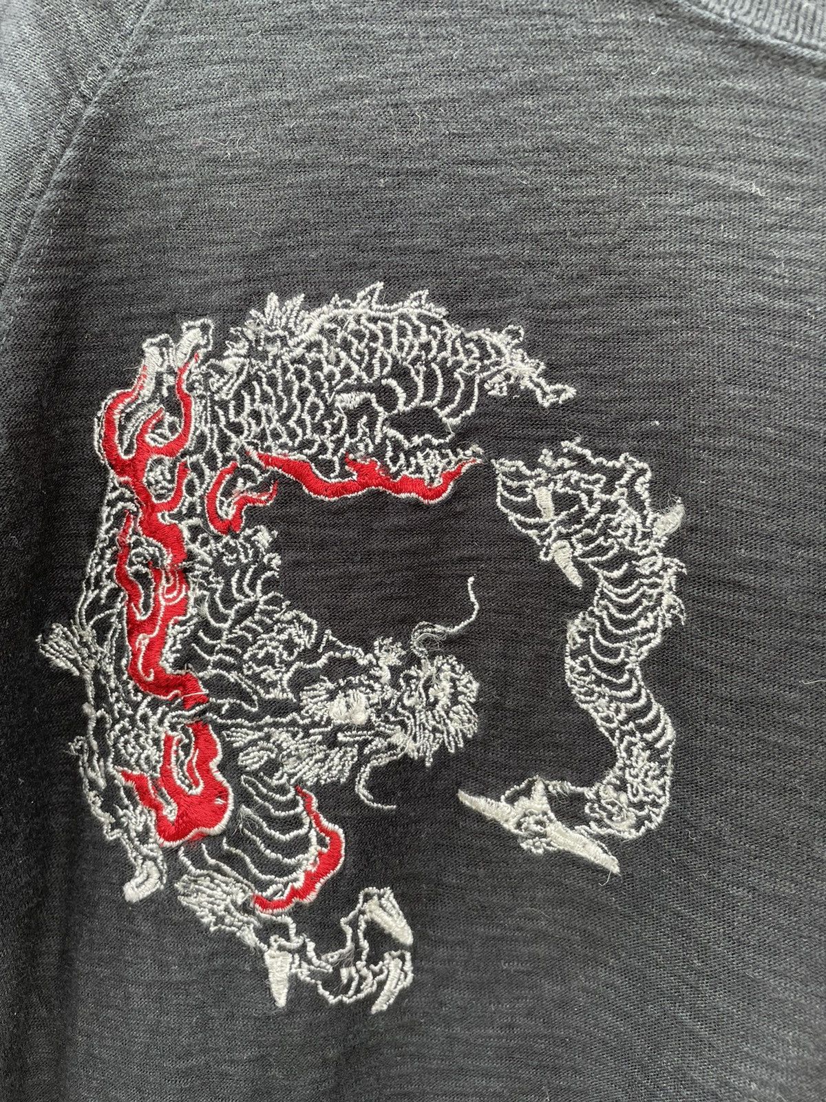 Other Japanese Classic Script Dragon Embroidered T Shirt Size US XL / EU 56 / 4 - 3 Thumbnail