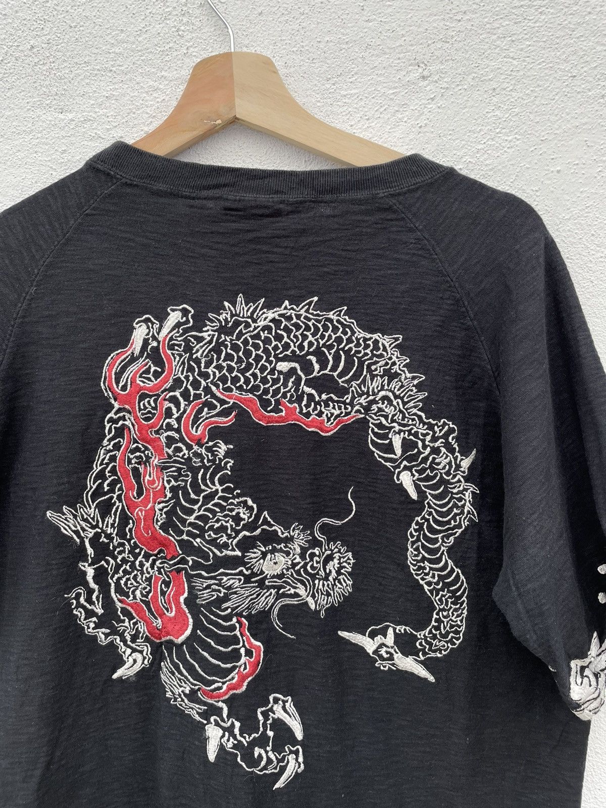 Other Japanese Classic Script Dragon Embroidered T Shirt Size US XL / EU 56 / 4 - 7 Thumbnail
