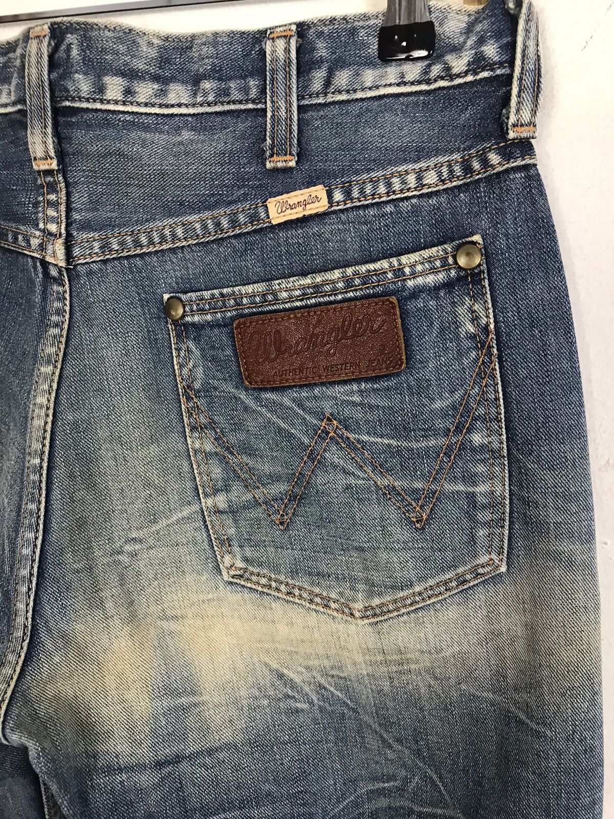 Vintage × Wrangler Vintage Wrangler Authentic Western Jeans Style Size US 31 - 11 Thumbnail