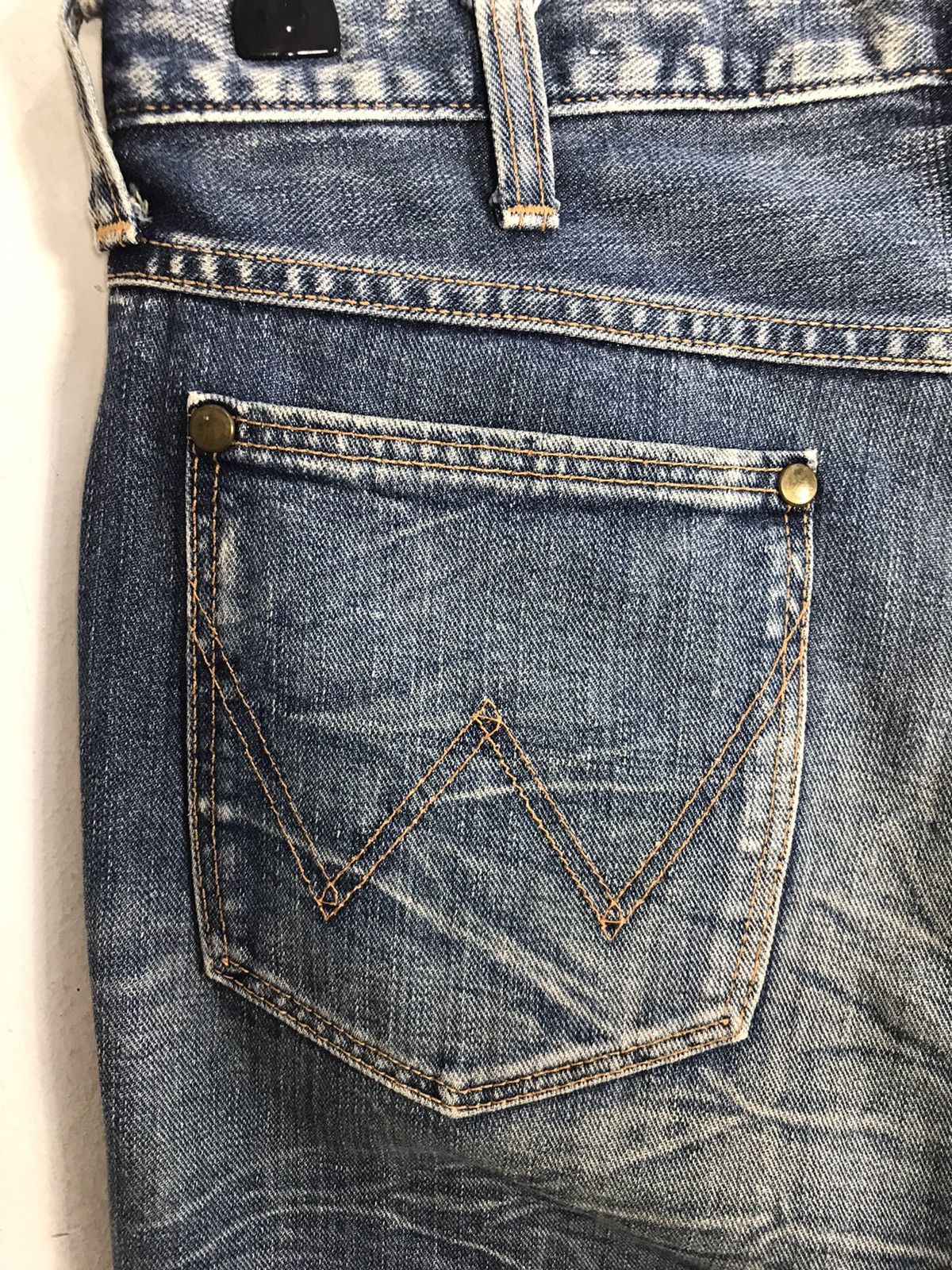 Vintage × Wrangler Vintage Wrangler Authentic Western Jeans Style Size US 31 - 12 Thumbnail