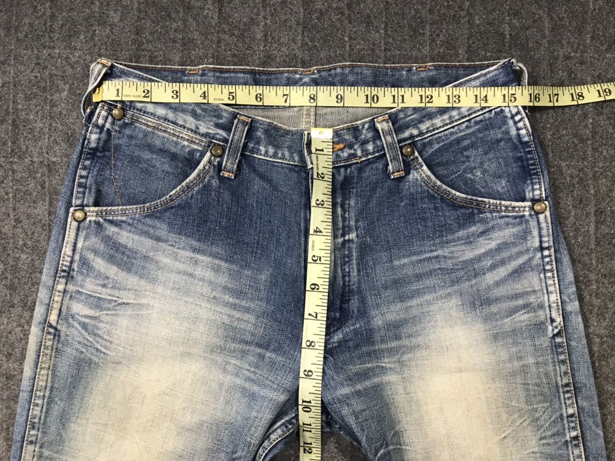 Vintage × Wrangler Vintage Wrangler Authentic Western Jeans Style Size US 31 - 17 Thumbnail