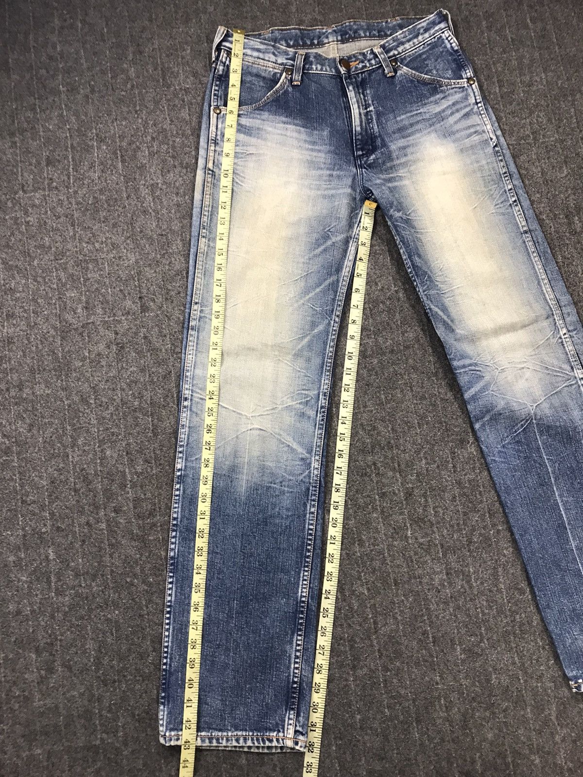 Vintage × Wrangler Vintage Wrangler Authentic Western Jeans Style Size US 31 - 19 Thumbnail