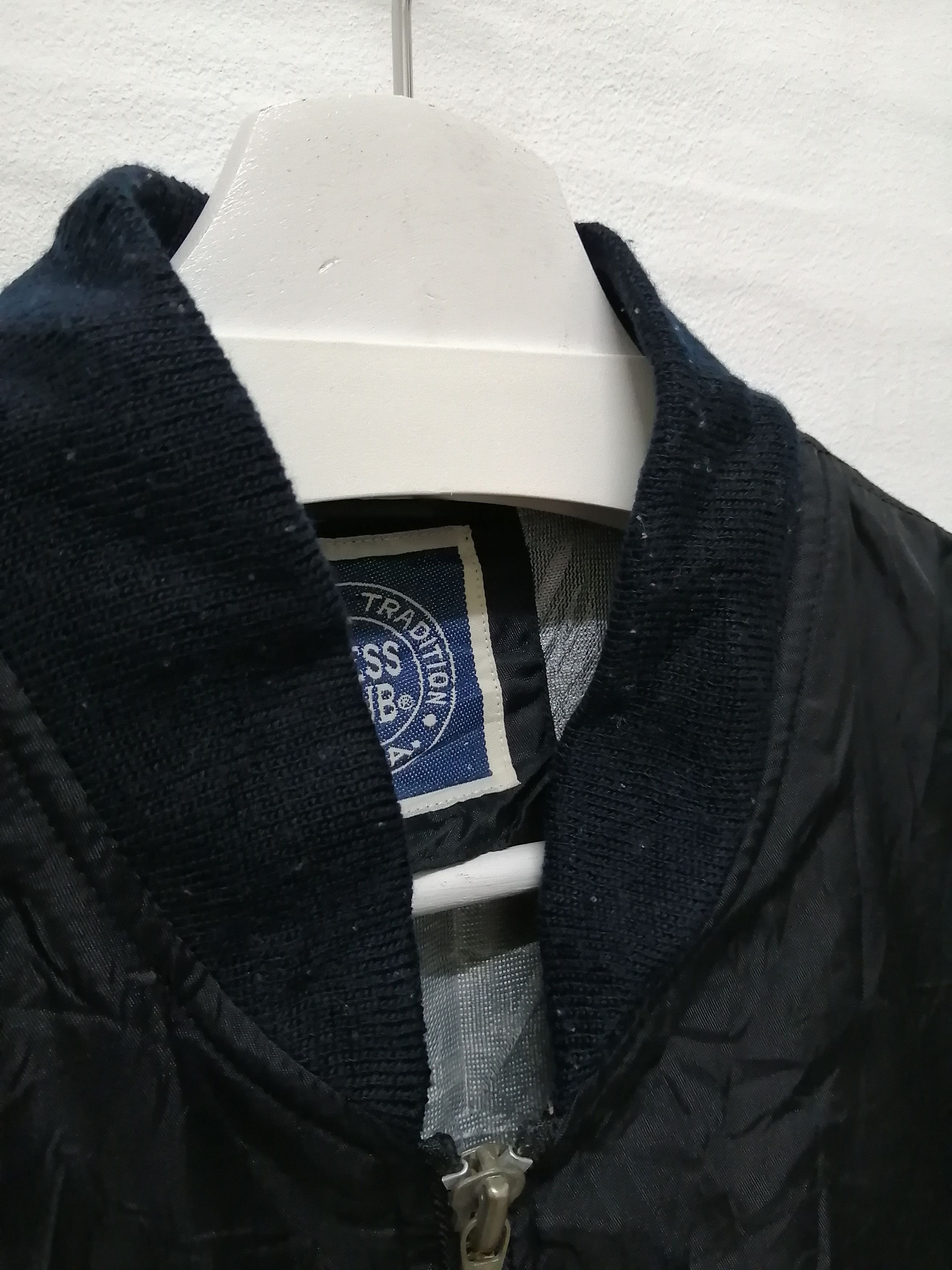 Vintage Vintage Guess Club Big Logo Spellout Bomber Jacket Size US XL / EU 56 / 4 - 5 Thumbnail