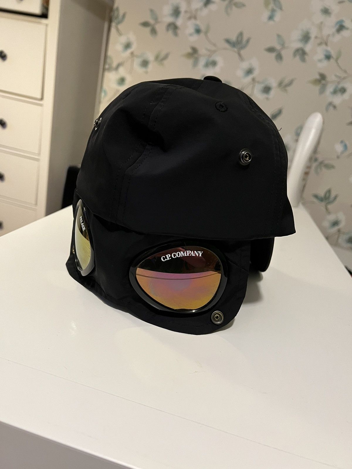 palace cp company cap