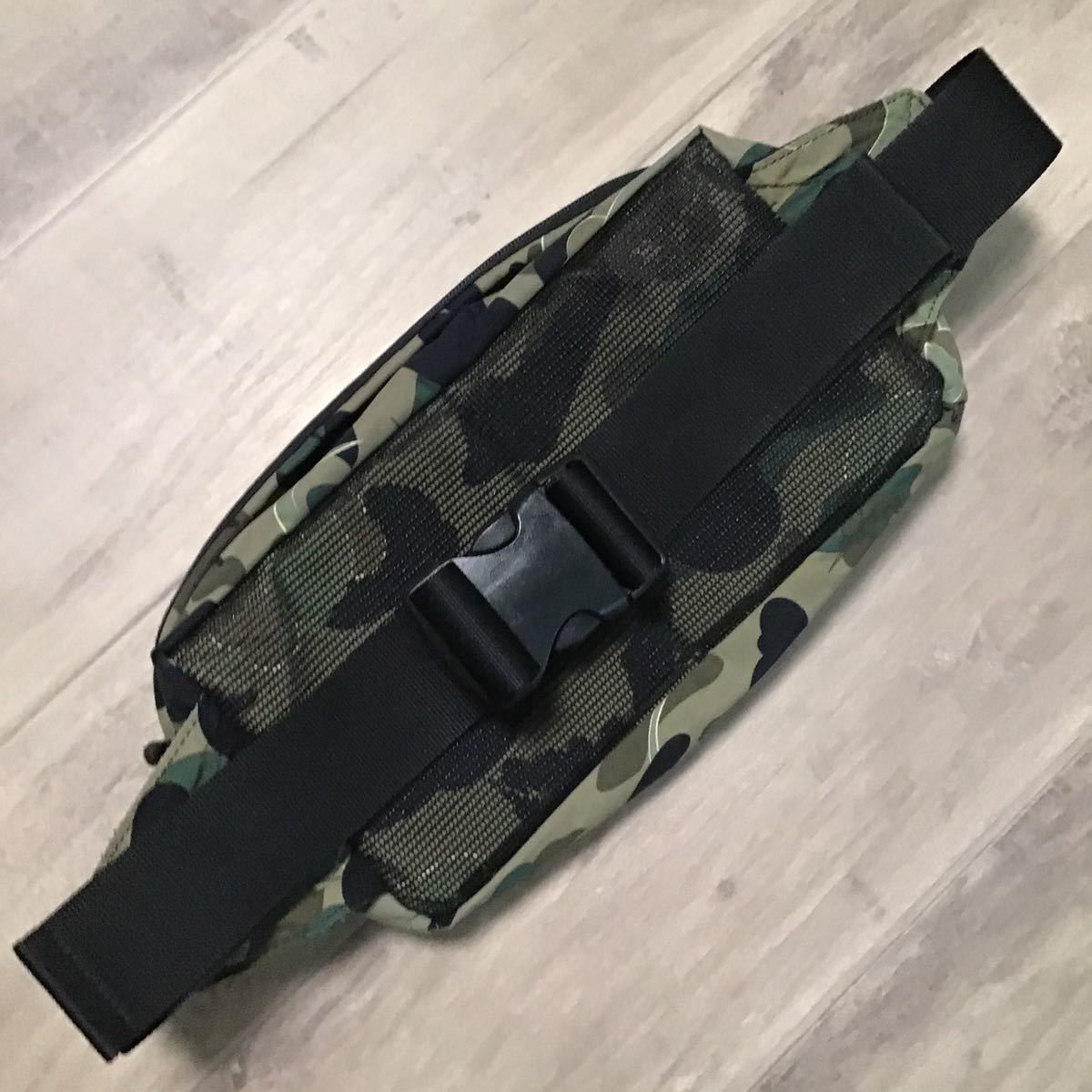 Bape × Kaws BAPE × kaws waist bag bendy 1st camo a bathing ape NIGO Size ONE SIZE - 6 Thumbnail