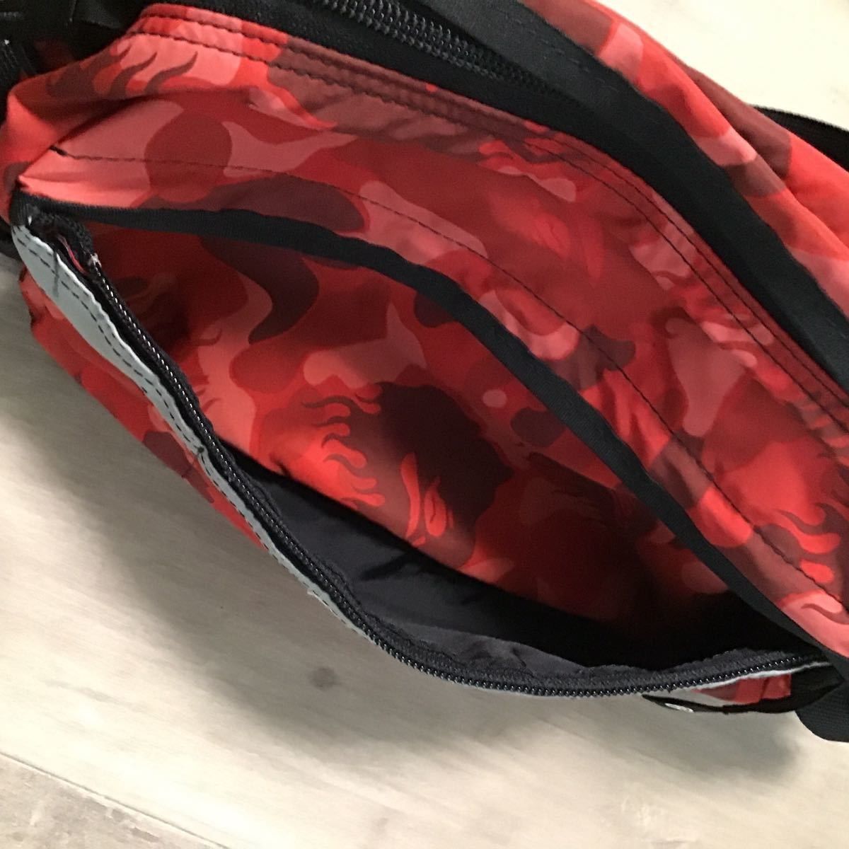 Bape × Nigo BAPE waist bag fire camo red a bathing ape flame NIGO Size ONE SIZE - 3 Thumbnail