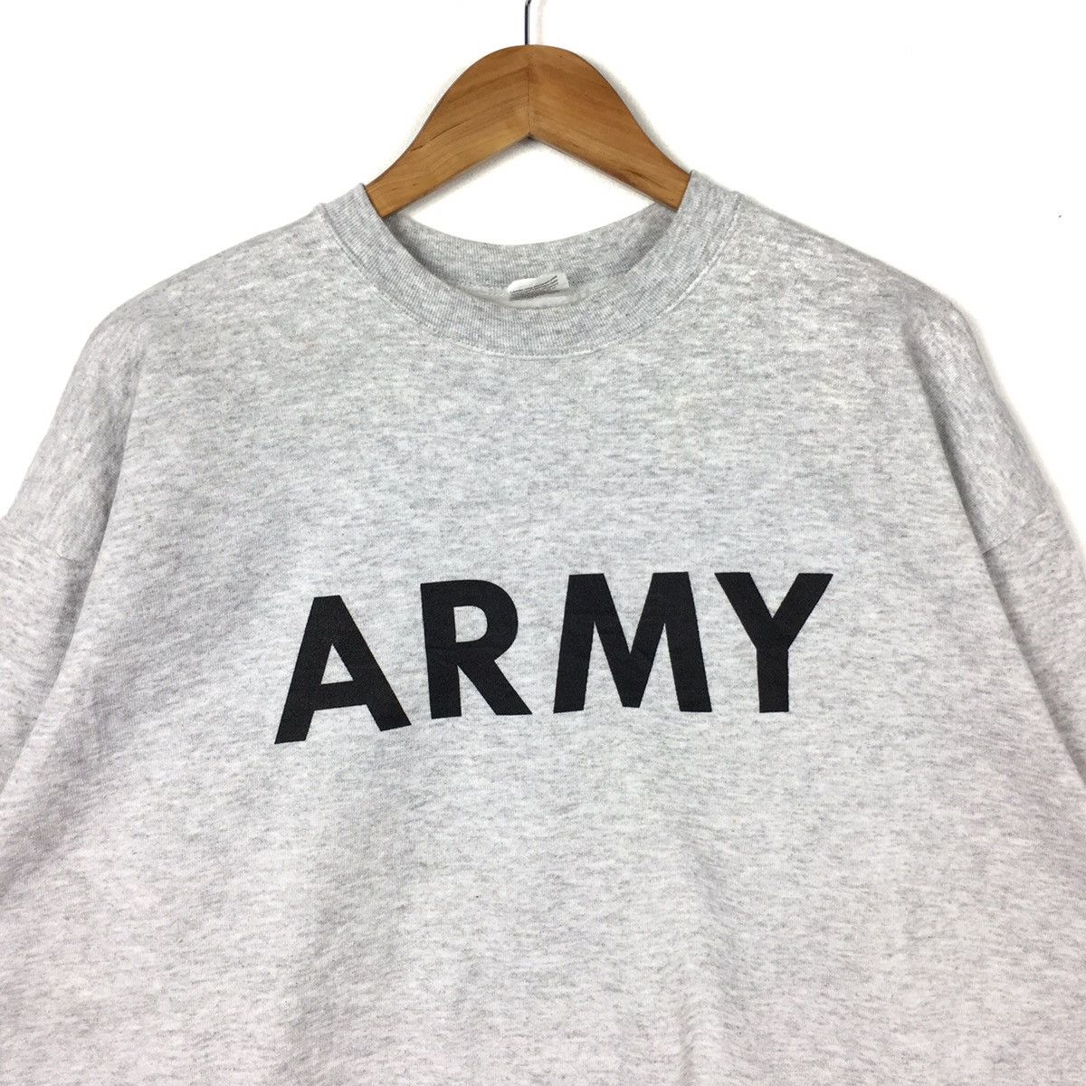 Vintage Vintage 90s ARMY BROOKLINE Inc USA Silver Sweatshirt Size US XL / EU 56 / 4 - 2 Thumbnail