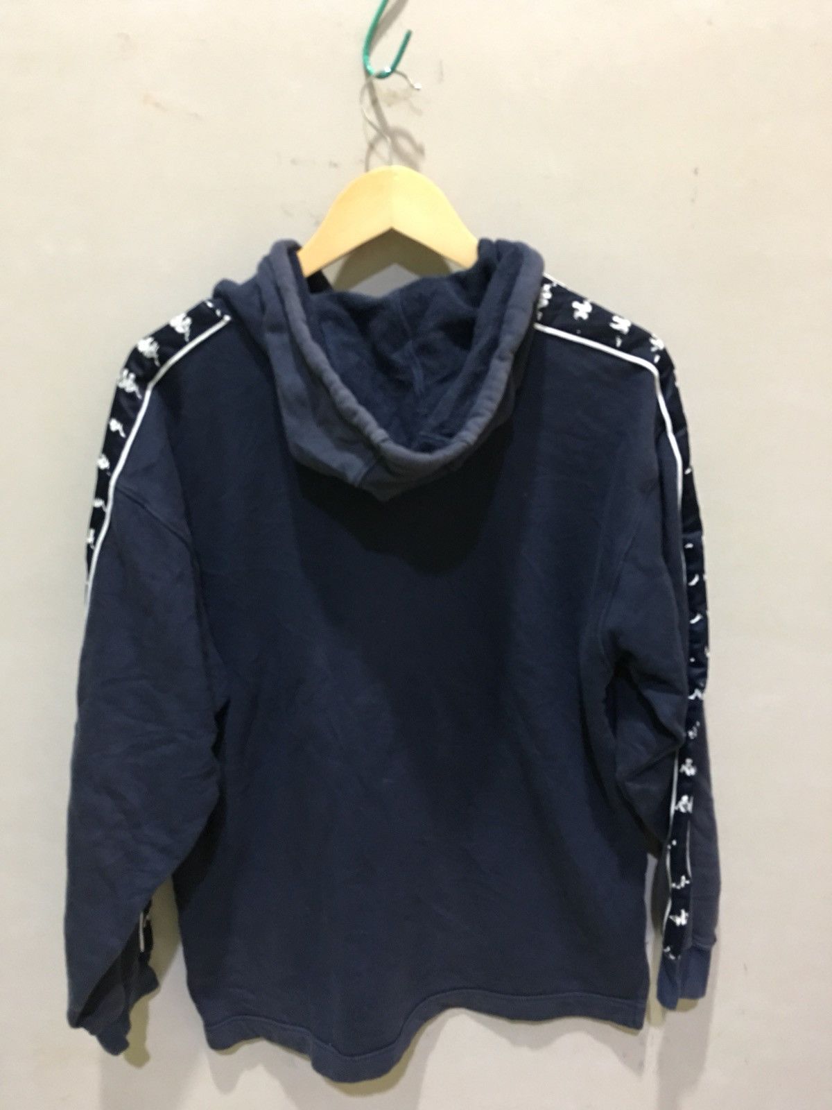 Kappa Vintage 90s KAPPA Sidetape Hoodies Streeatwear Sewatshirt Size US M / EU 48-50 / 2 - 2 Thumbnail