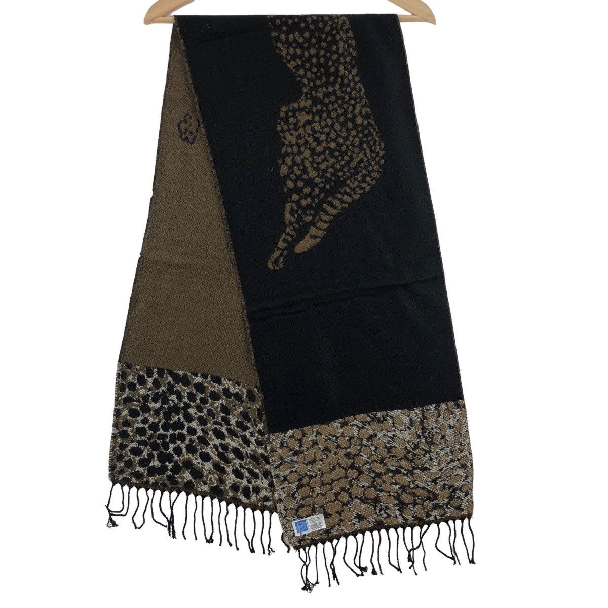 Vintage Vintage Leopard Made In France Scarves Muffler Wool Size ONE SIZE - 1 Thumbnail