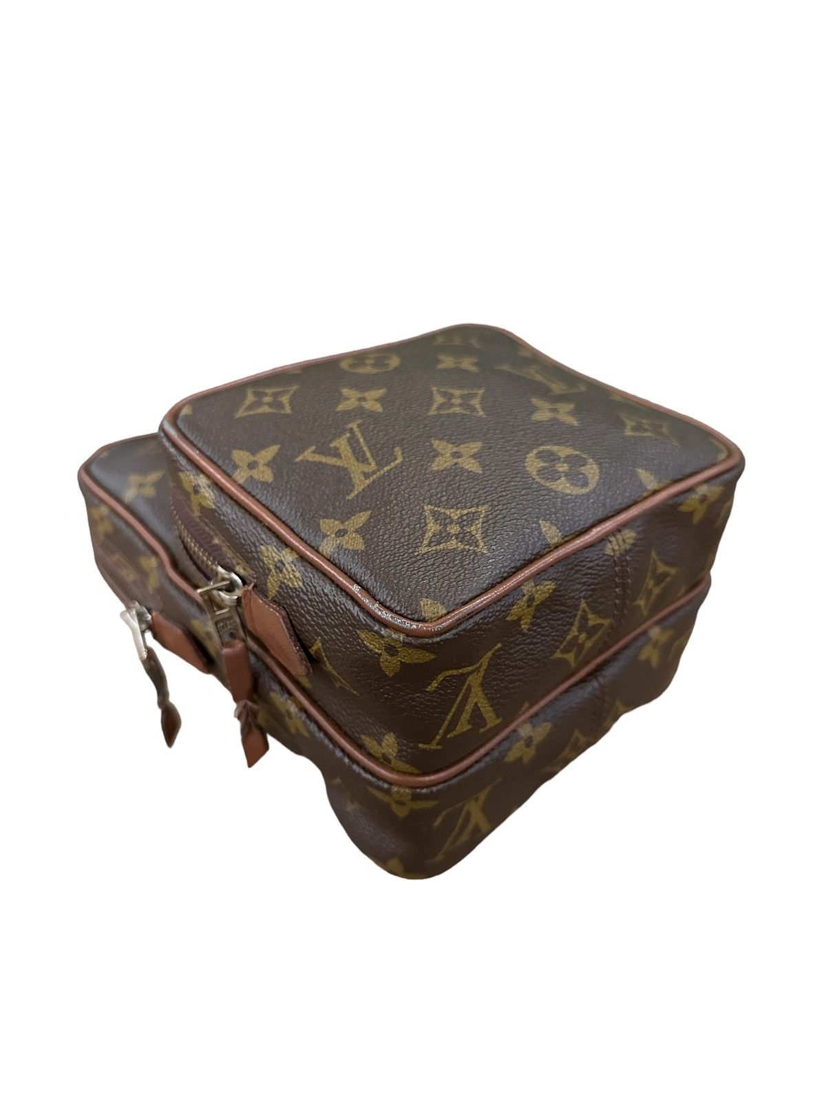 Louis Vuitton × Vintage RARE VINTAGE LOUIS VUITTON MINI AMAZON CROSSBODY BAG Size ONE SIZE - 11 Thumbnail