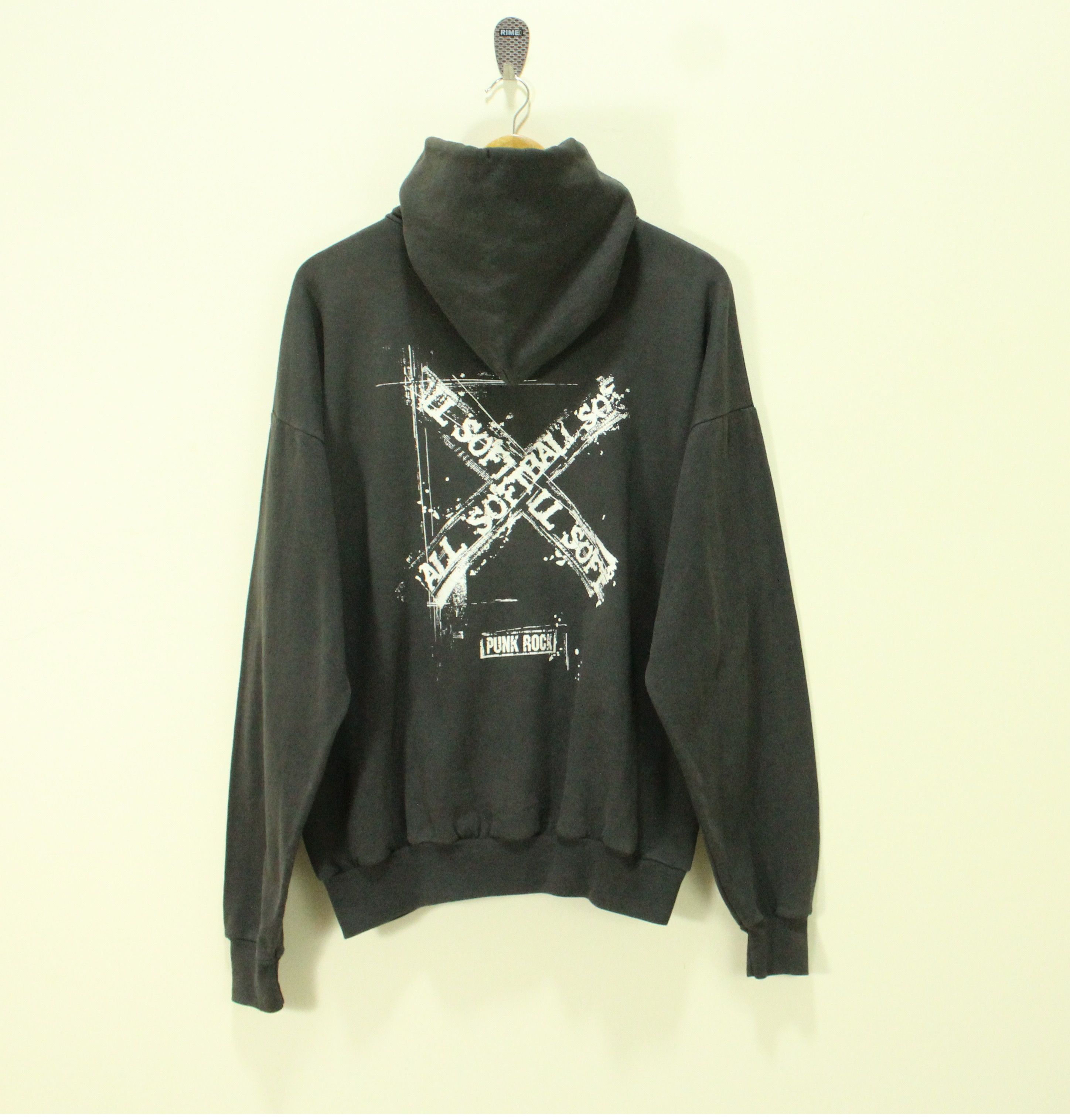 Band Tees Vintage SOFTBALL Hoodie Japan Female Punk Band Size US XL / EU 56 / 4 - 1 Thumbnail