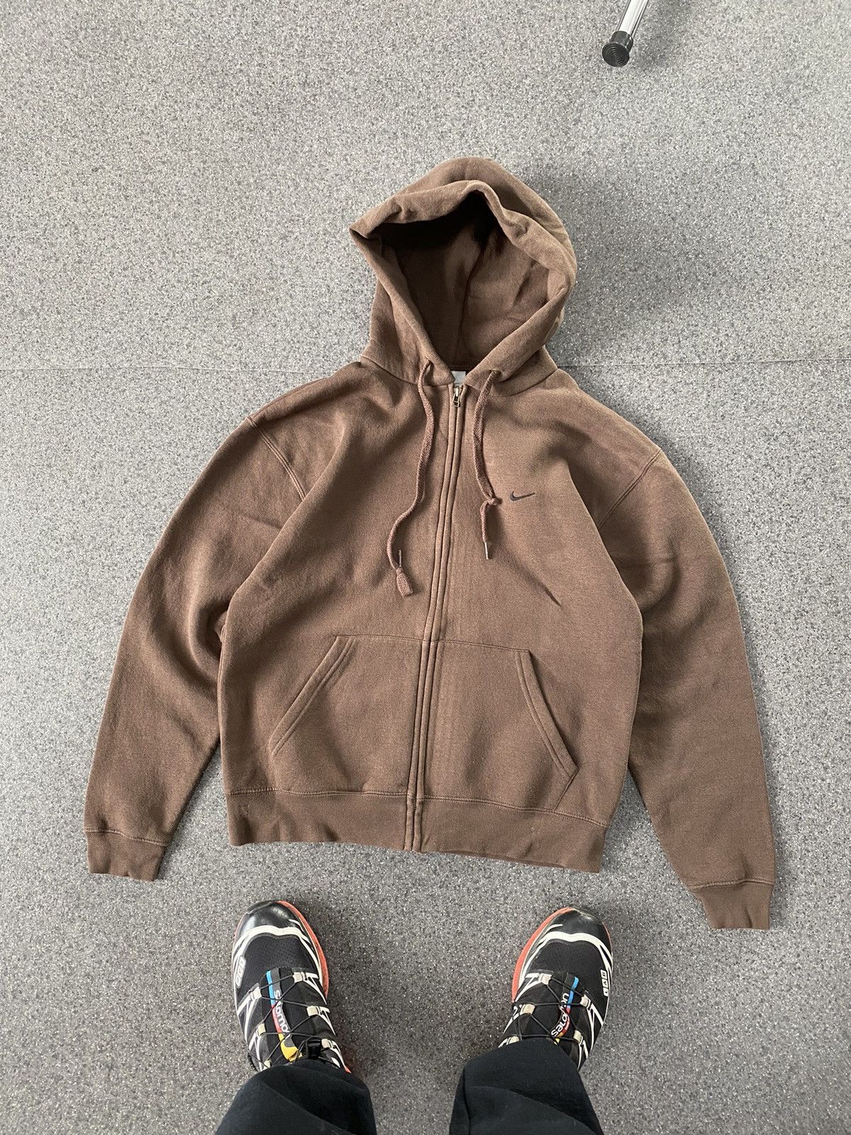 Nike Vintage Nike Brown Logo Zip Hoodie Size US S / EU 44-46 / 1 - 1 Thumbnail