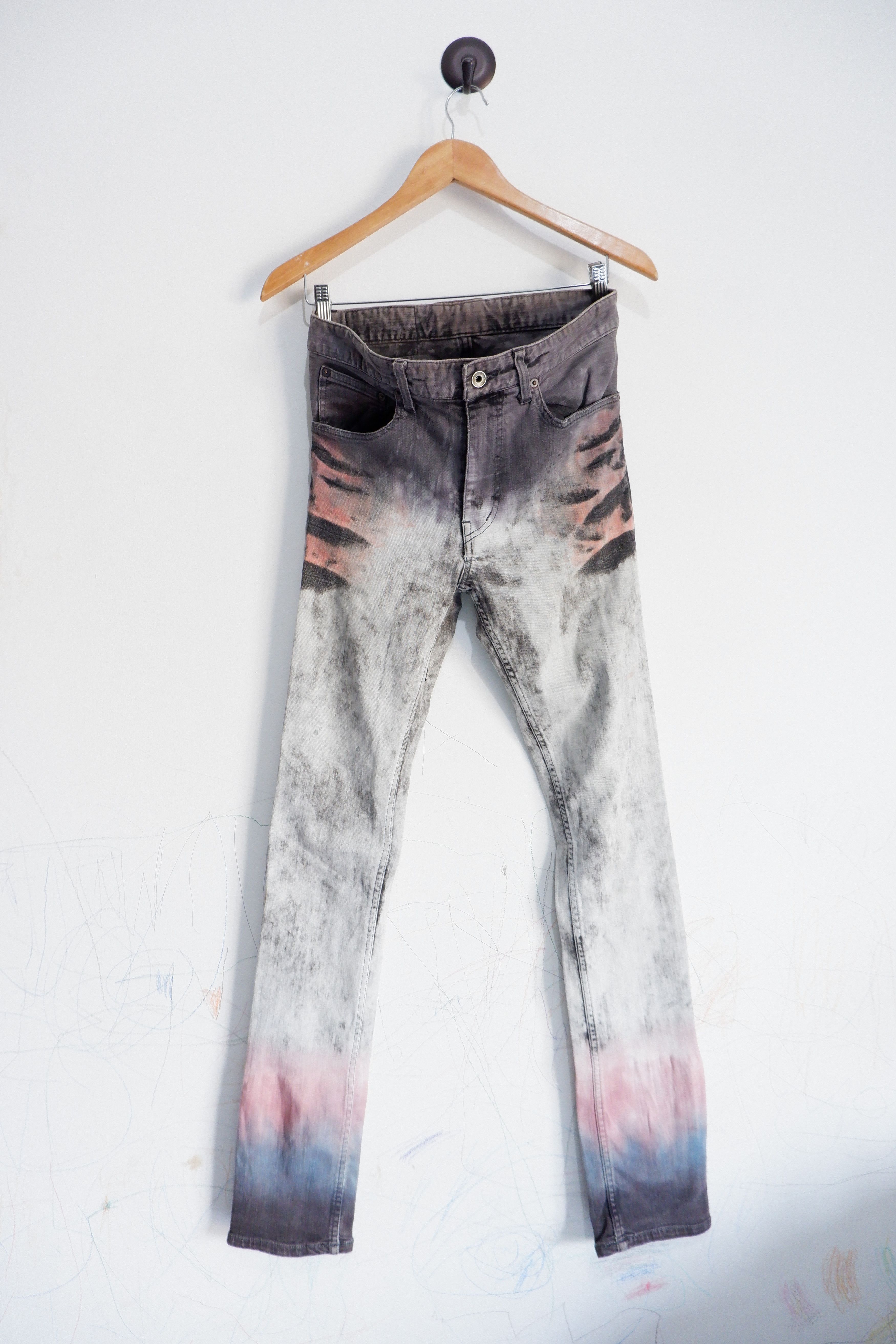 image of If Six Was Nine x Le Grande Bleu L G B Vintage Le Grande Bleu Lgb Slim Tie Dye Jeans | Stretch (Siz