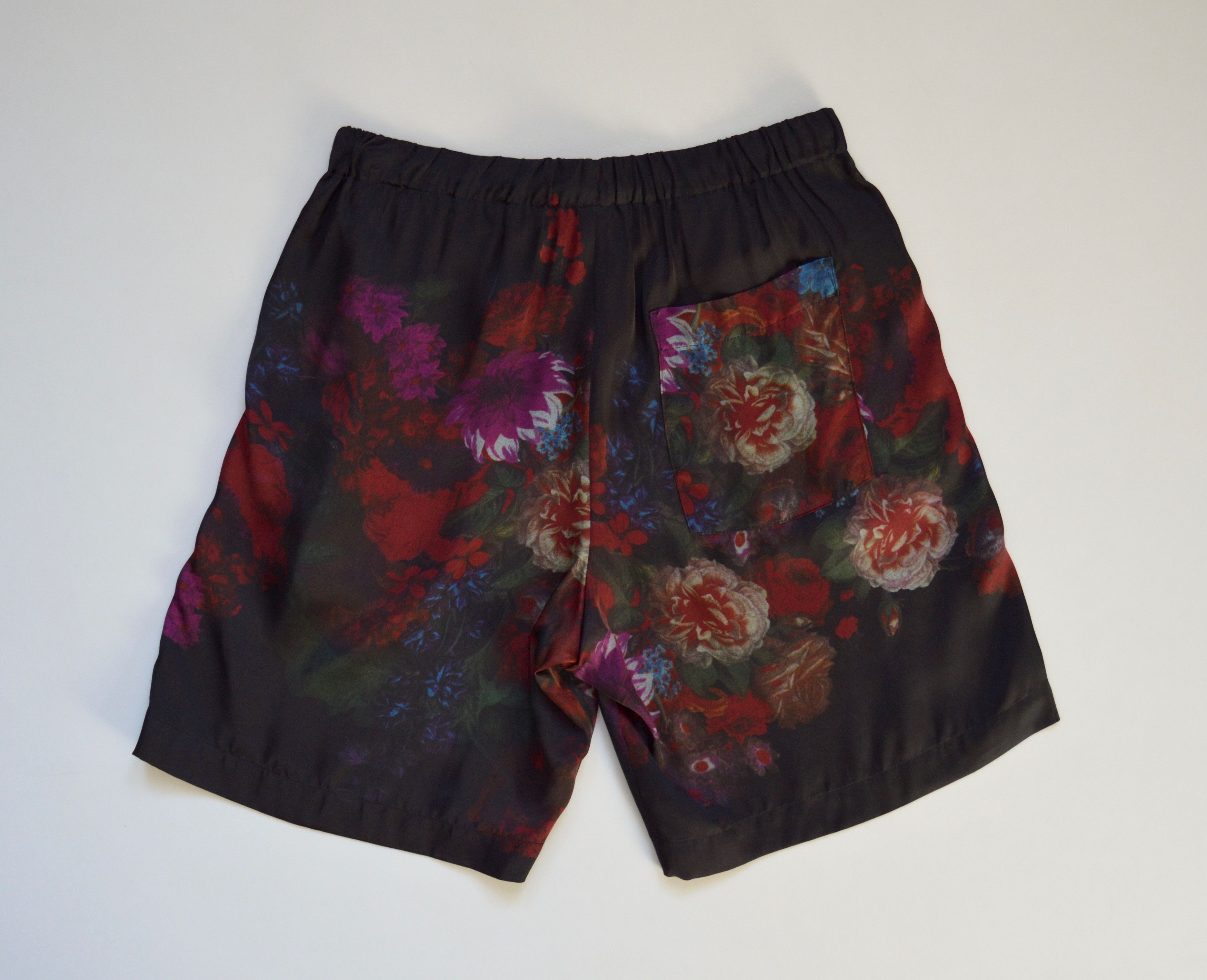 Dries Van Noten S/S 20 Floral Print Satin Shorts Size US 34 / EU 50 - 6 Thumbnail