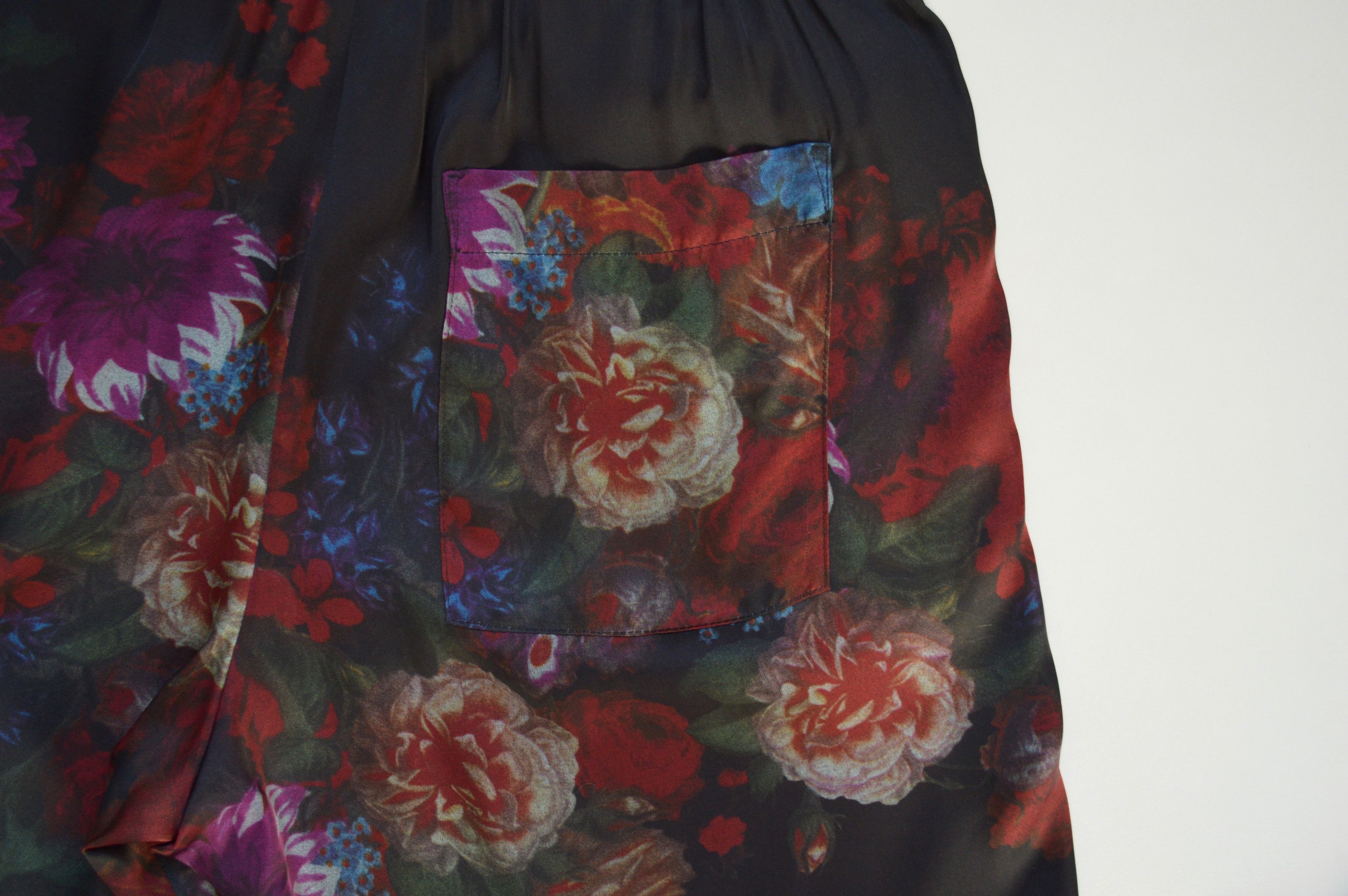 Dries Van Noten S/S 20 Floral Print Satin Shorts Size US 34 / EU 50 - 8 Thumbnail